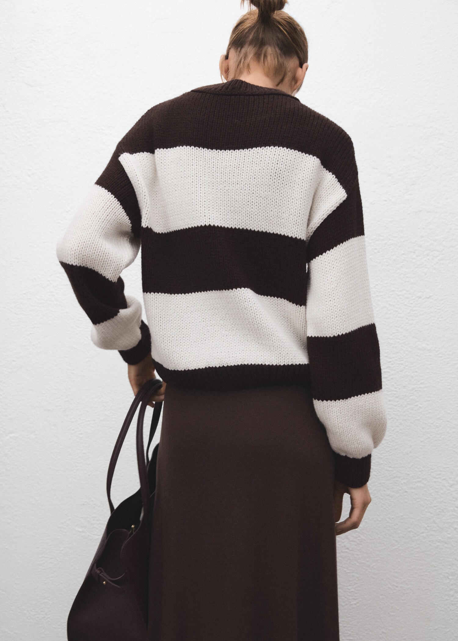 Knit striped sweater - Reverse of the article