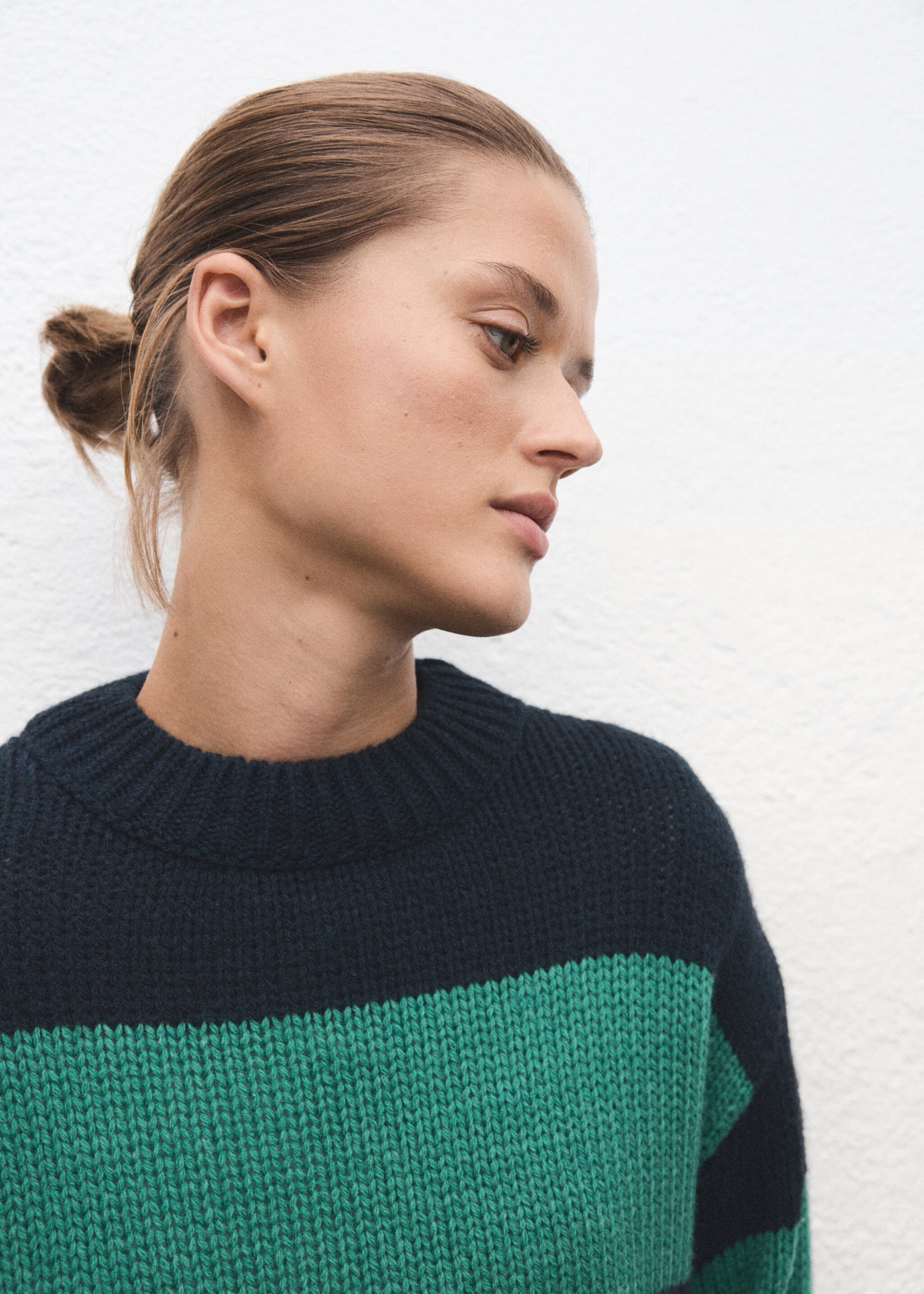 Knit striped sweater - Details of the article 1, Green. Ref: 17009139-00.