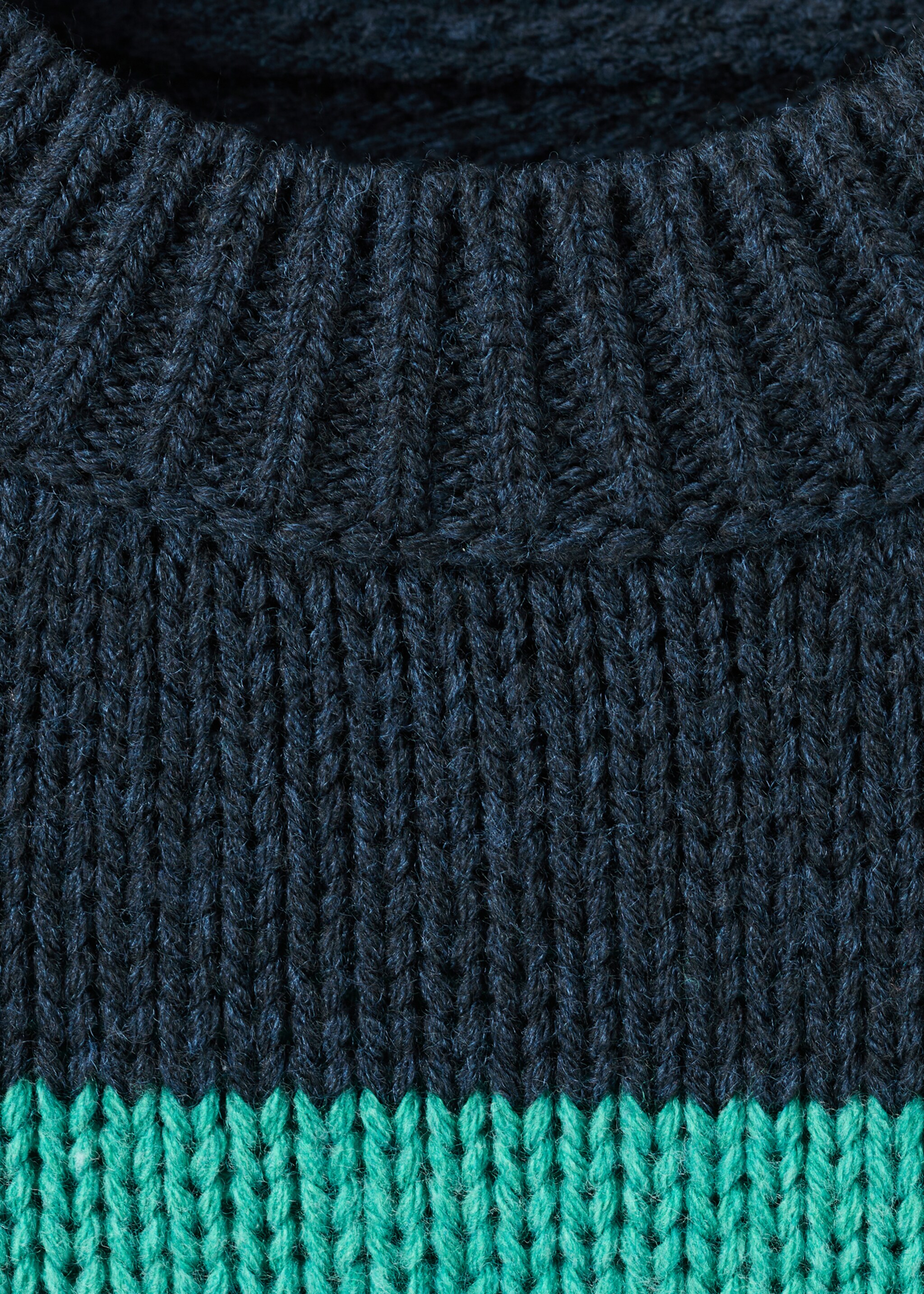 Knit striped sweater - Details of the article 8, Green. Ref: 17009139-00.