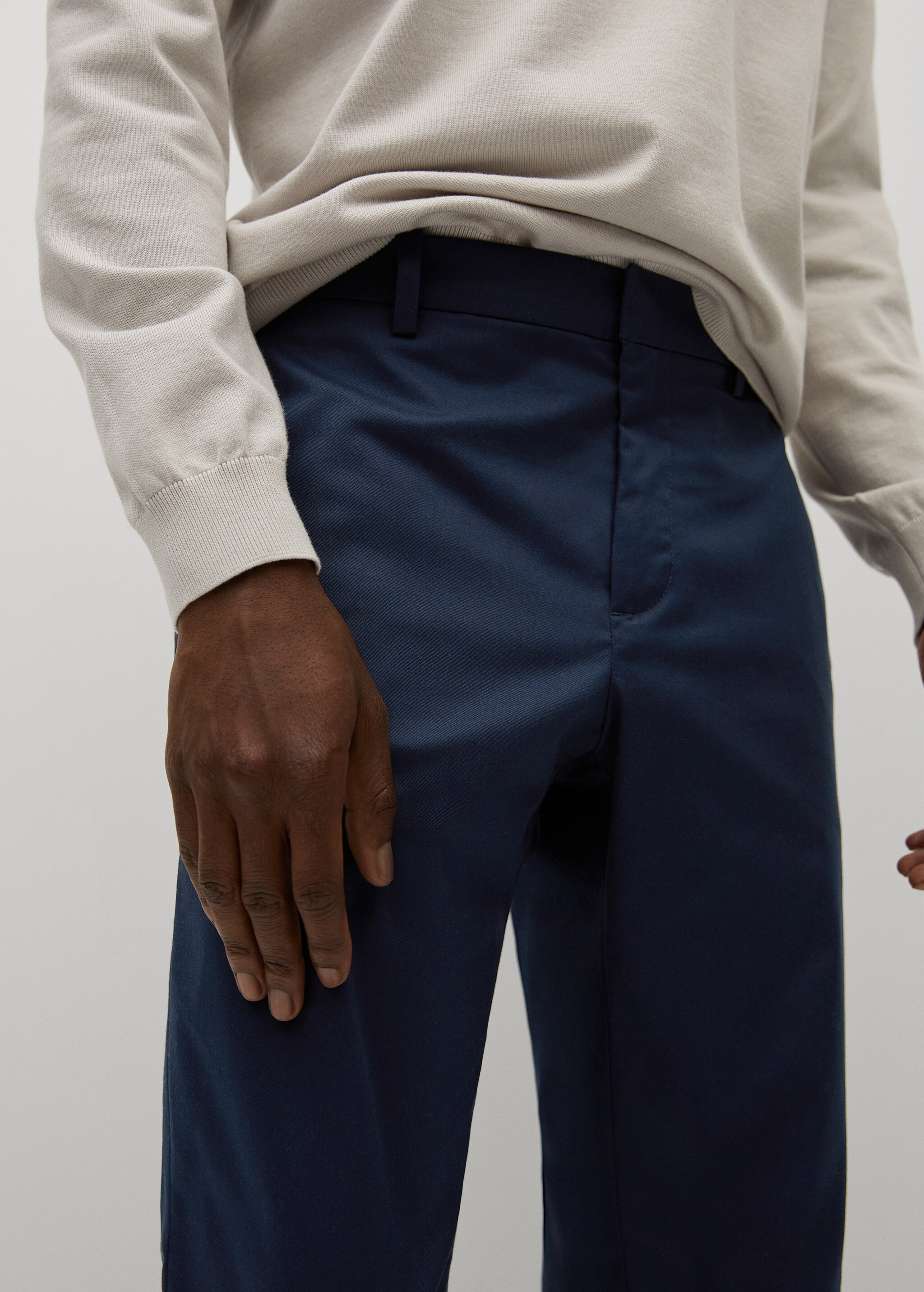 Cropped chino pants - Details of the article 1