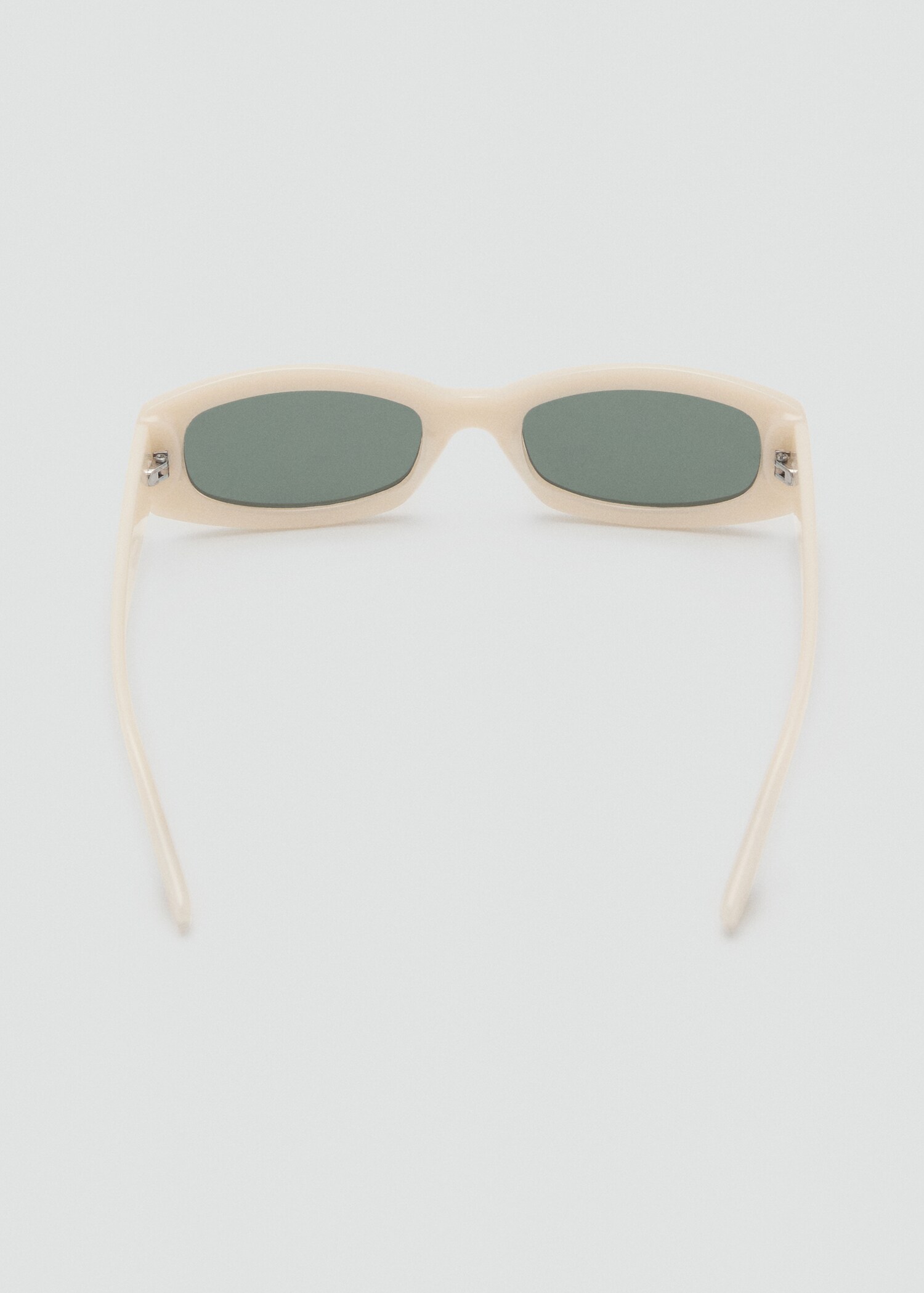 Contrasting rectangular-frame sunglasses - Details of the article 1