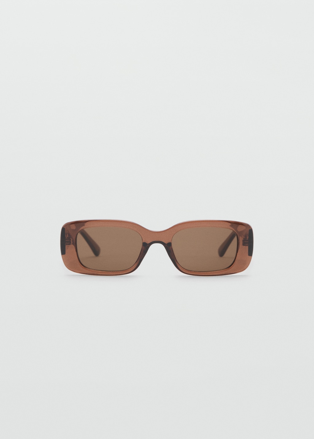 Maxi-frame sunglasses