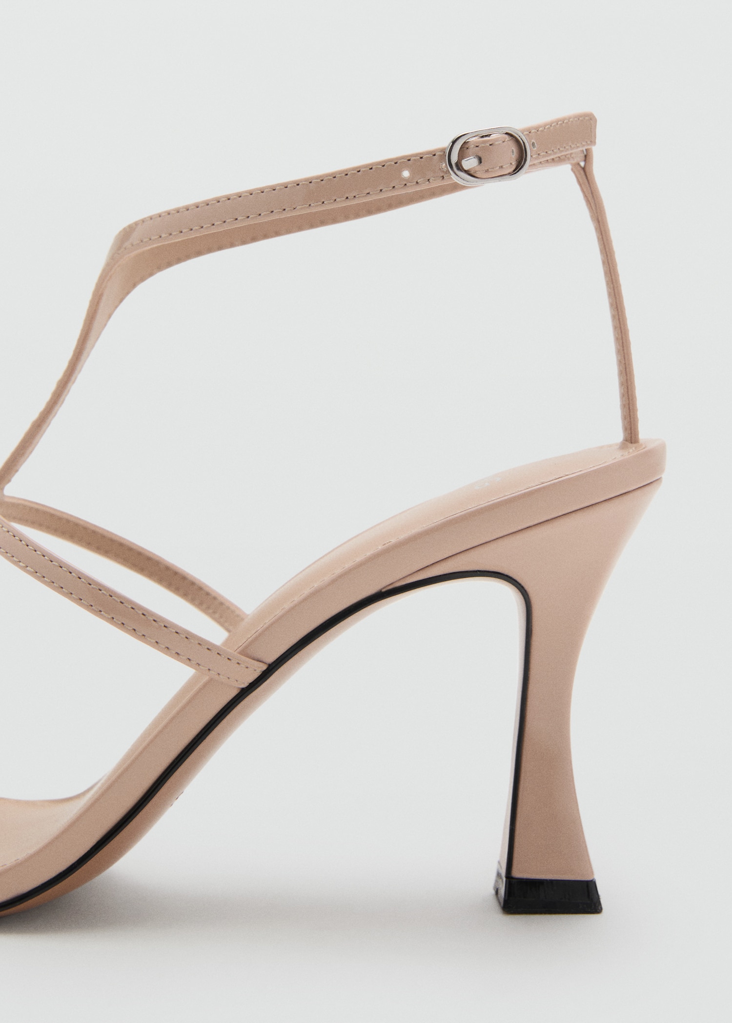 Heel strips sandals - Details of the article 1