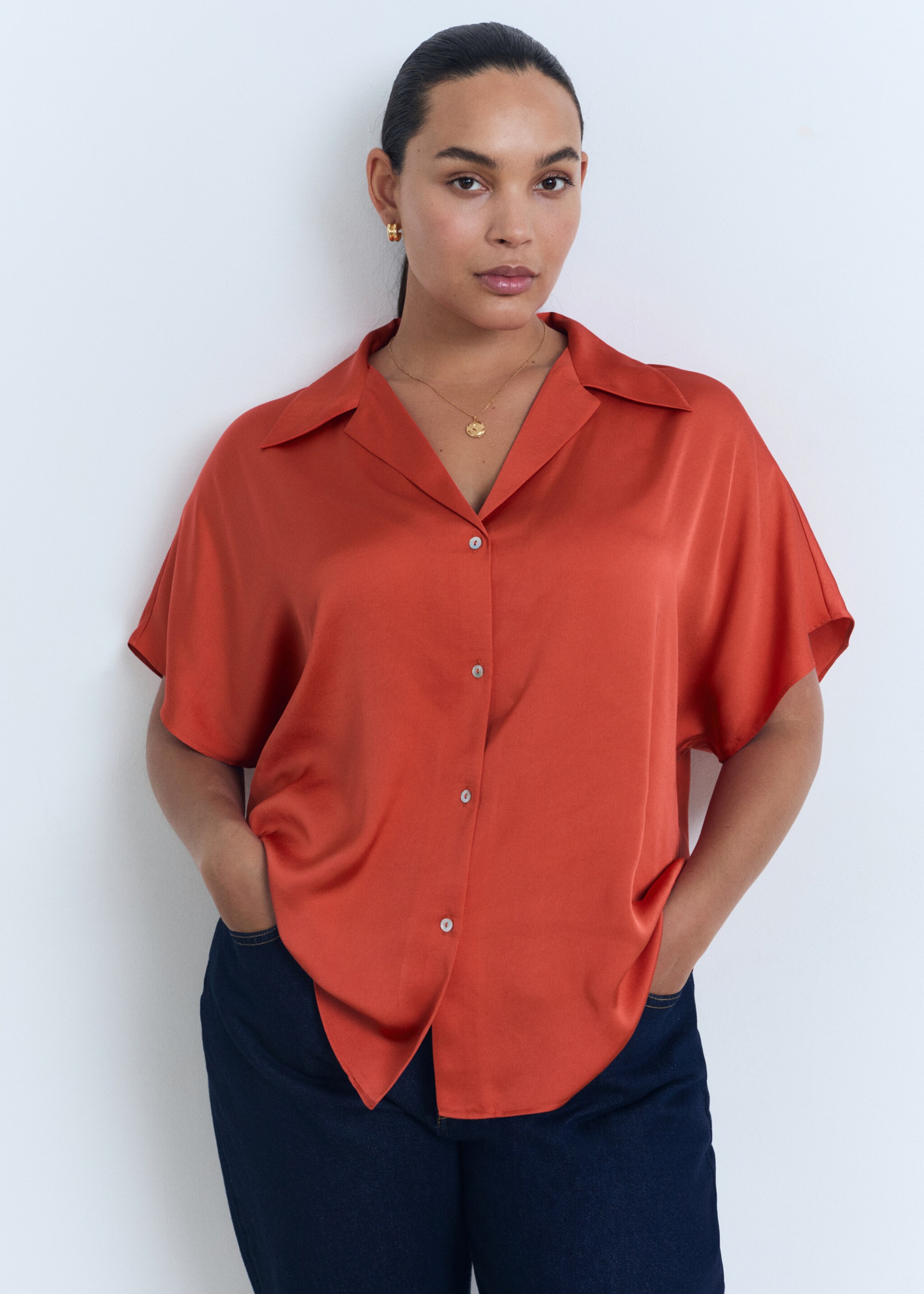 Short sleeve fluid shirt - Details of the article 5