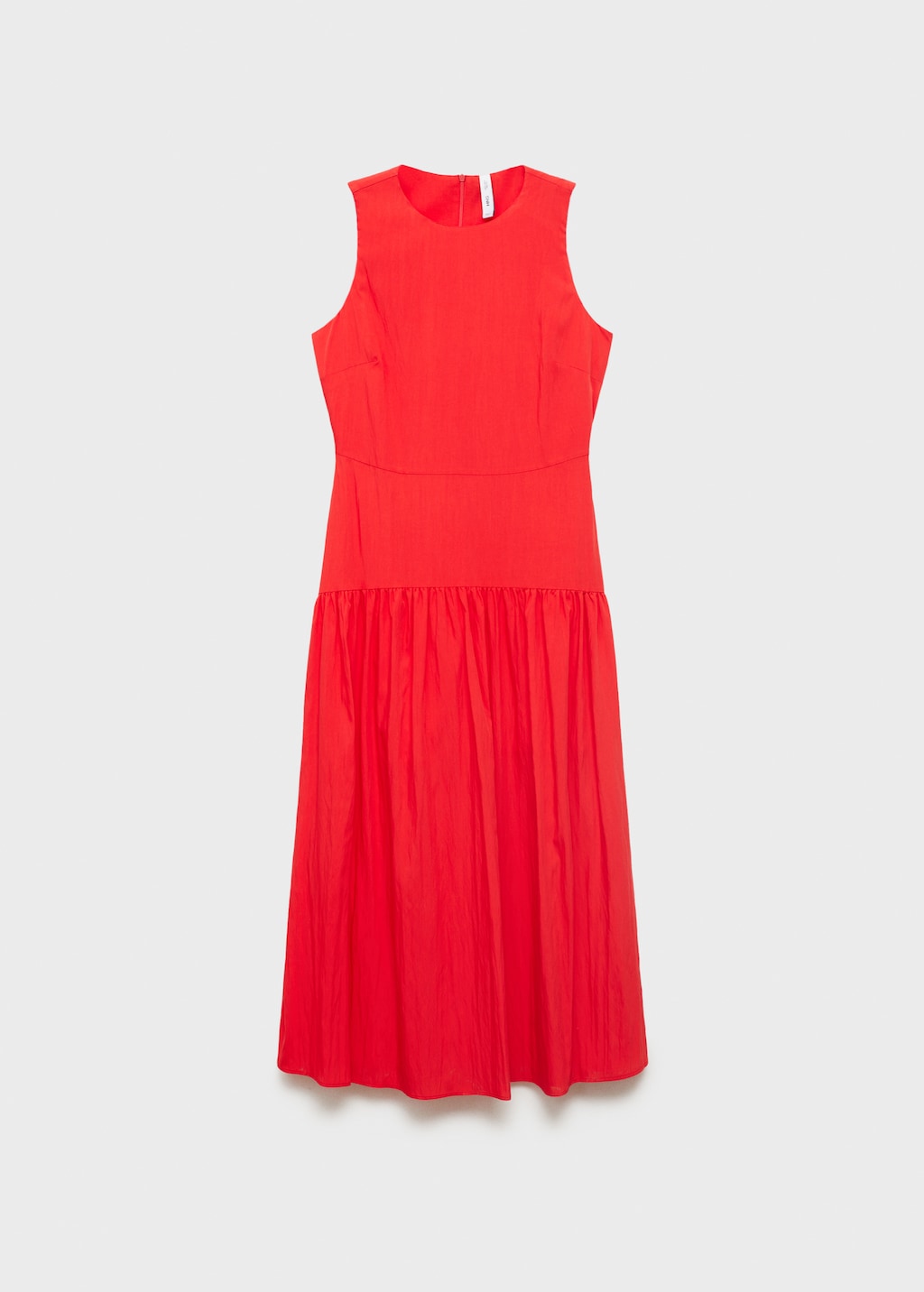 Long dress with gathered hem