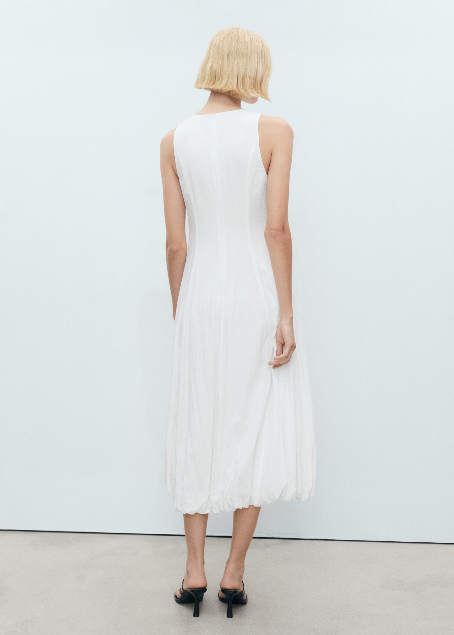Long balloon dress - Reverse of the article