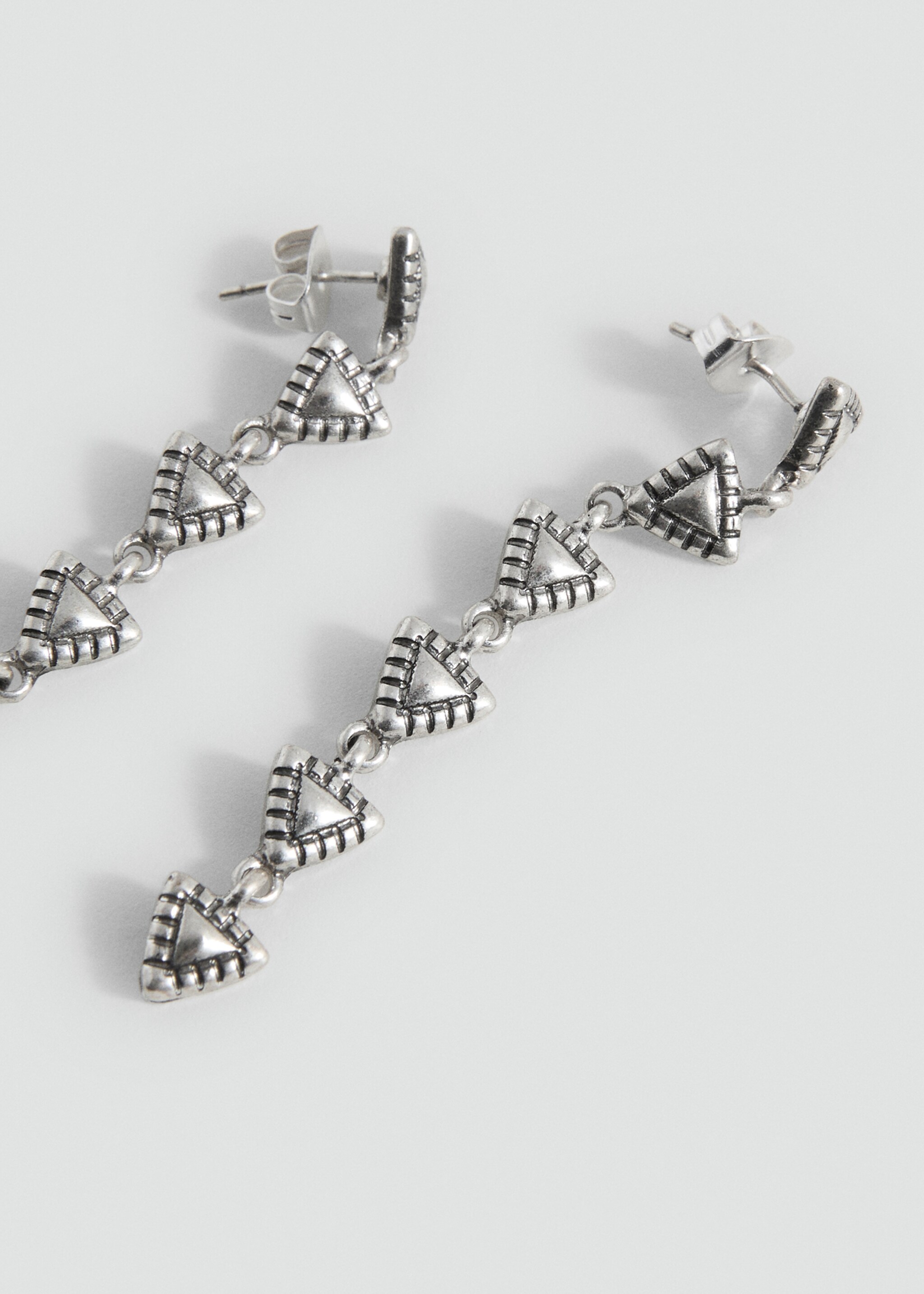 Geometric pendant earrings - Medium plane, Silver. Ref: 17011179-00.