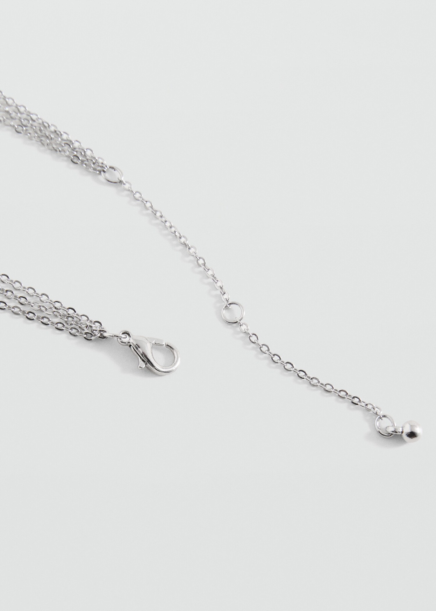 Triple chain necklace - Details of the article 1