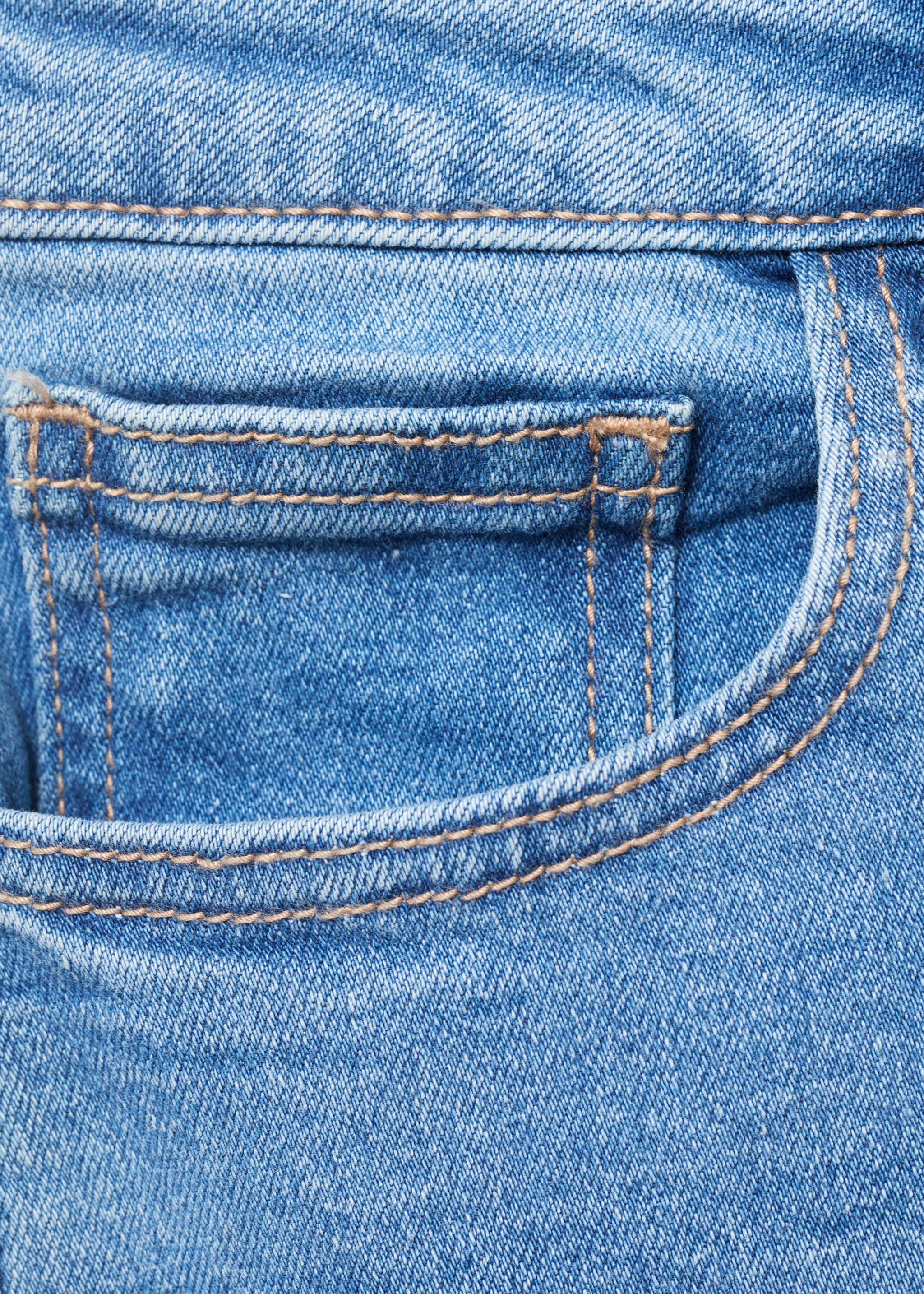 Jean taille basse large - Détail de l'article 0