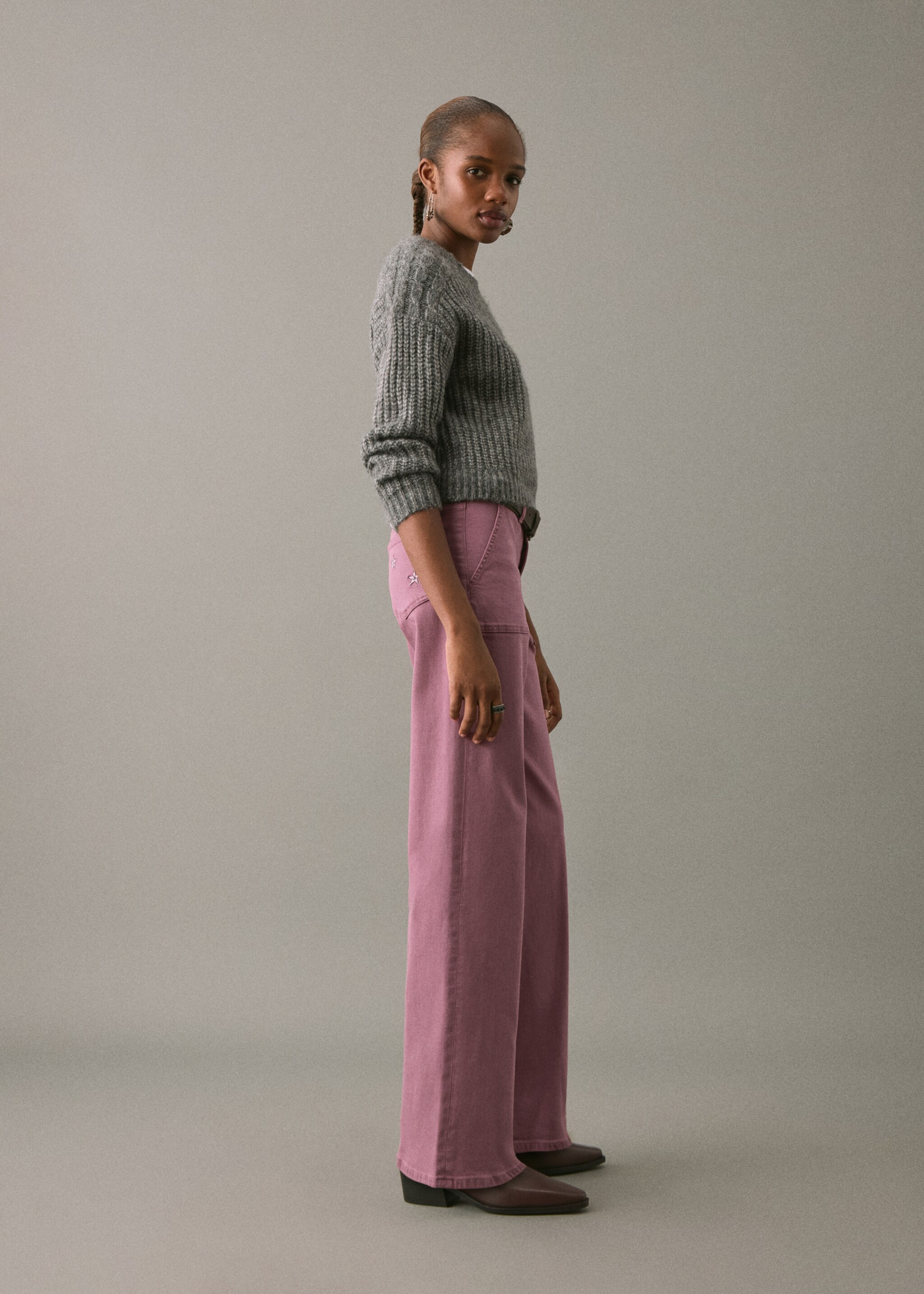 Straight-fit jeans with stars - Details of the article 2, Pastel Pink. Ref: 17011198-00.