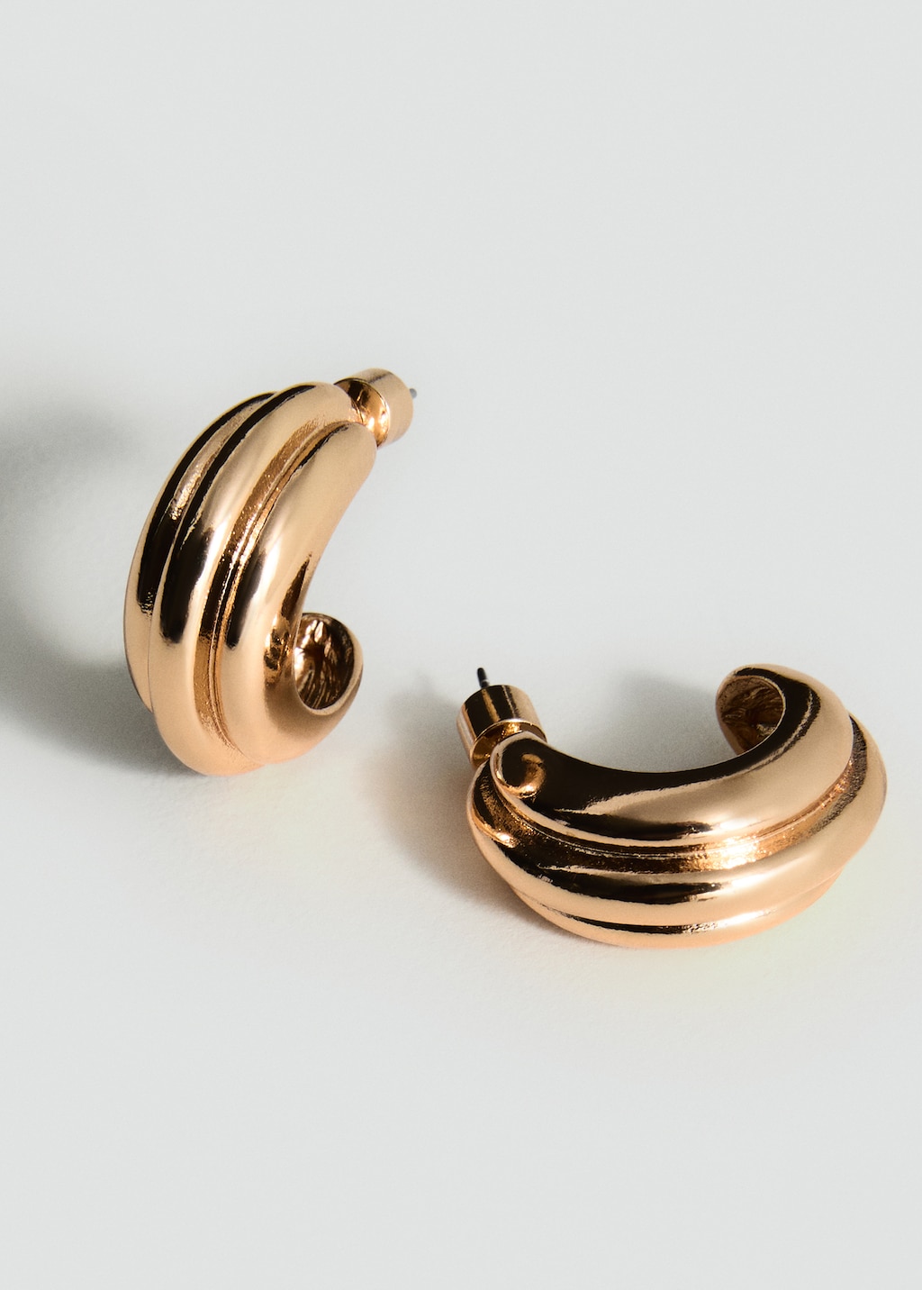 Embossed hoop earrings