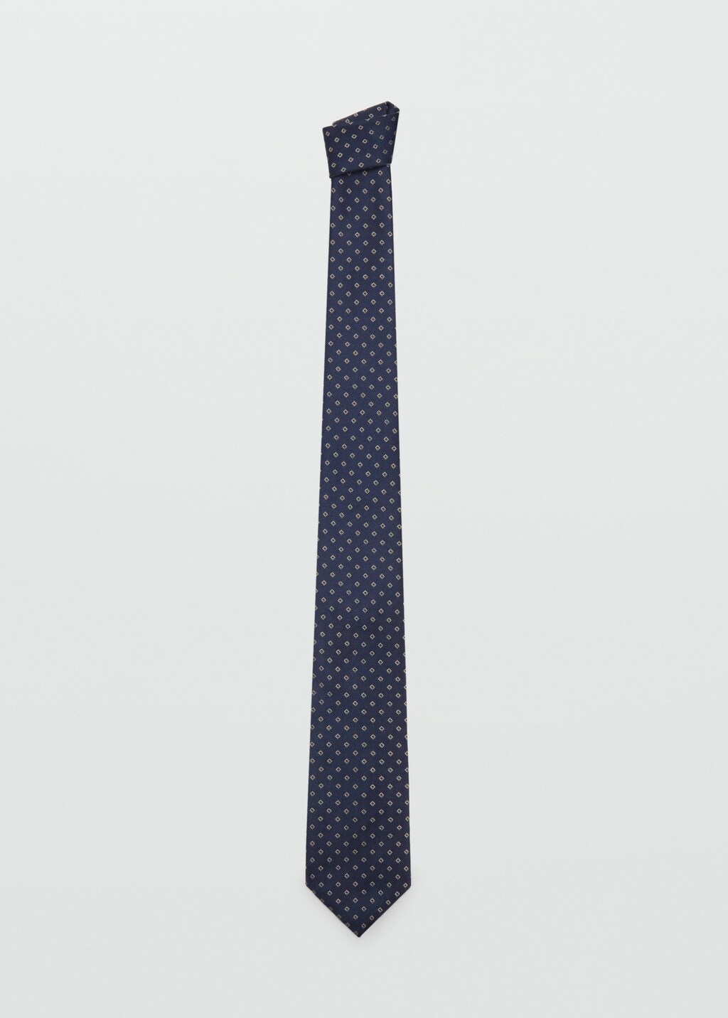 Geometric patterned silk tie