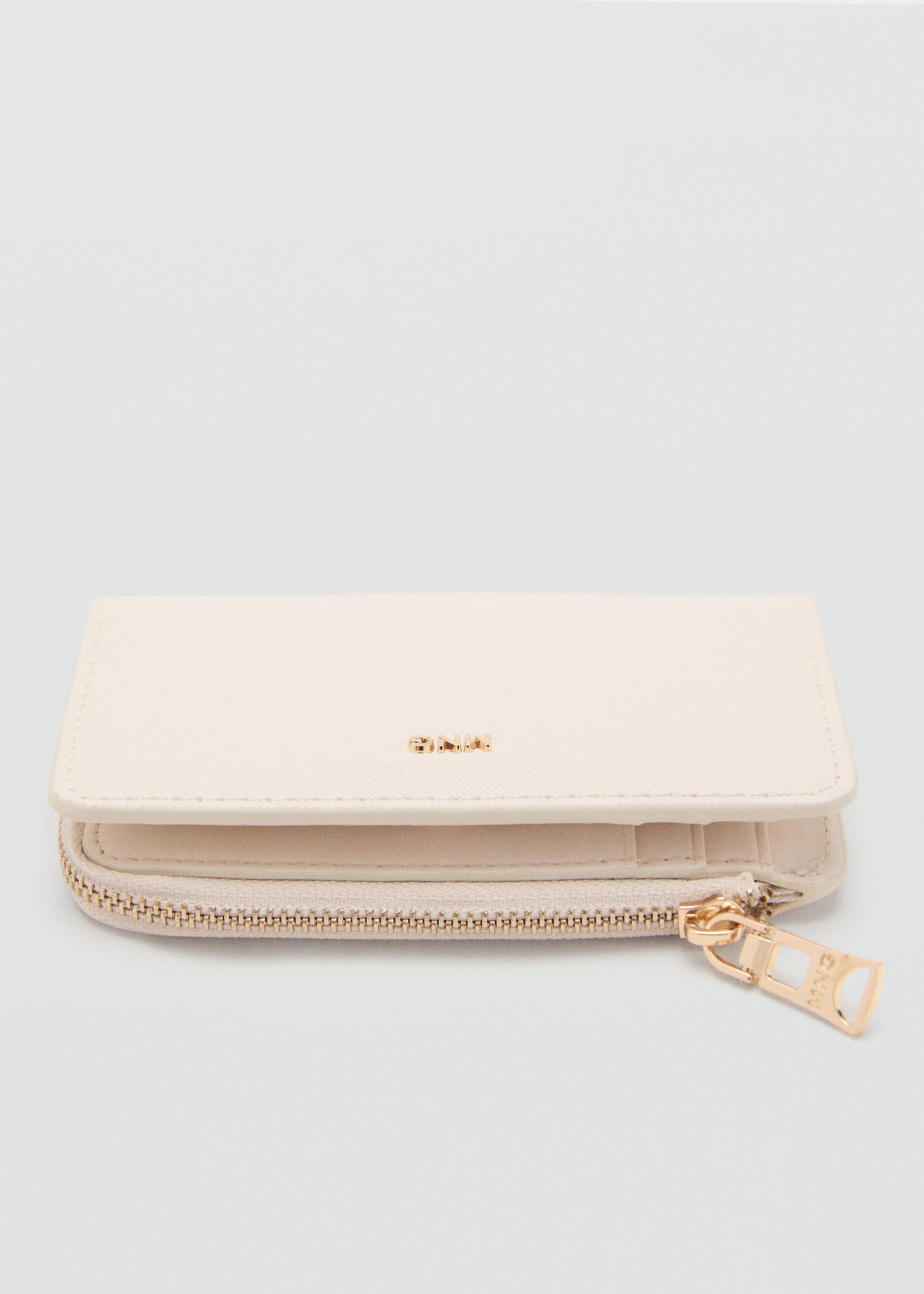 Safiano-effect wallet with flap - Details of the article 1