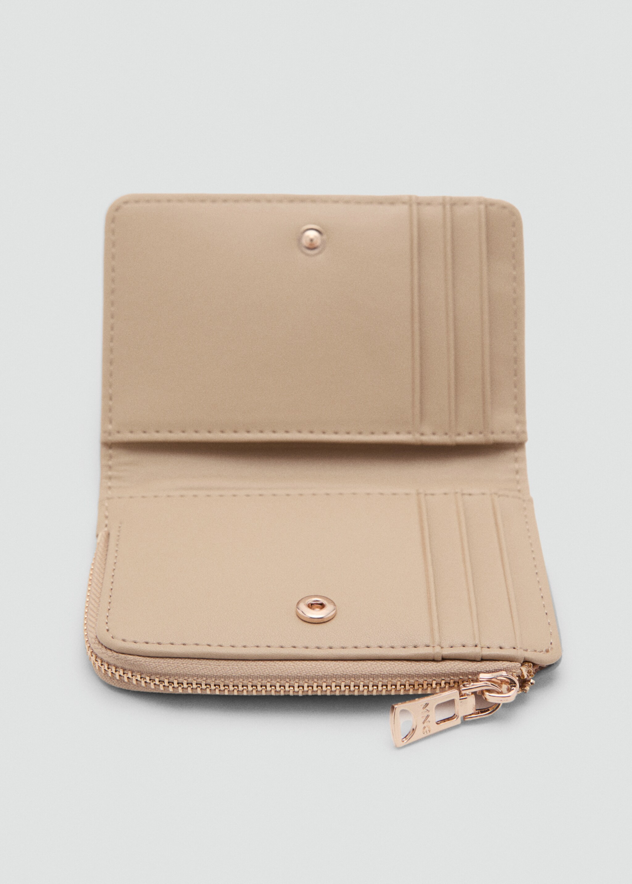Safiano-effect wallet with flap - Details of the article 1