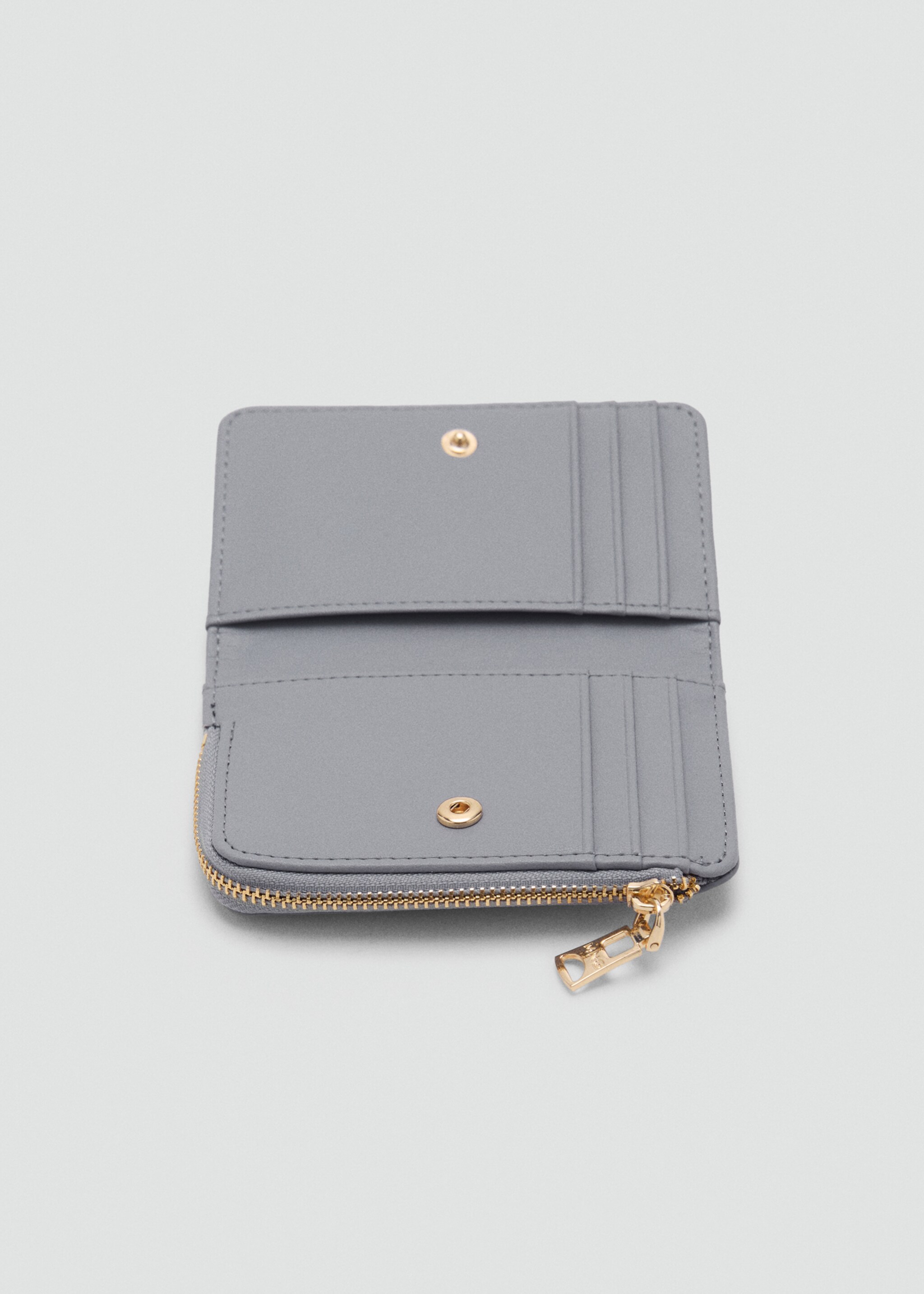 Safiano-effect wallet with flap - Details of the article 1