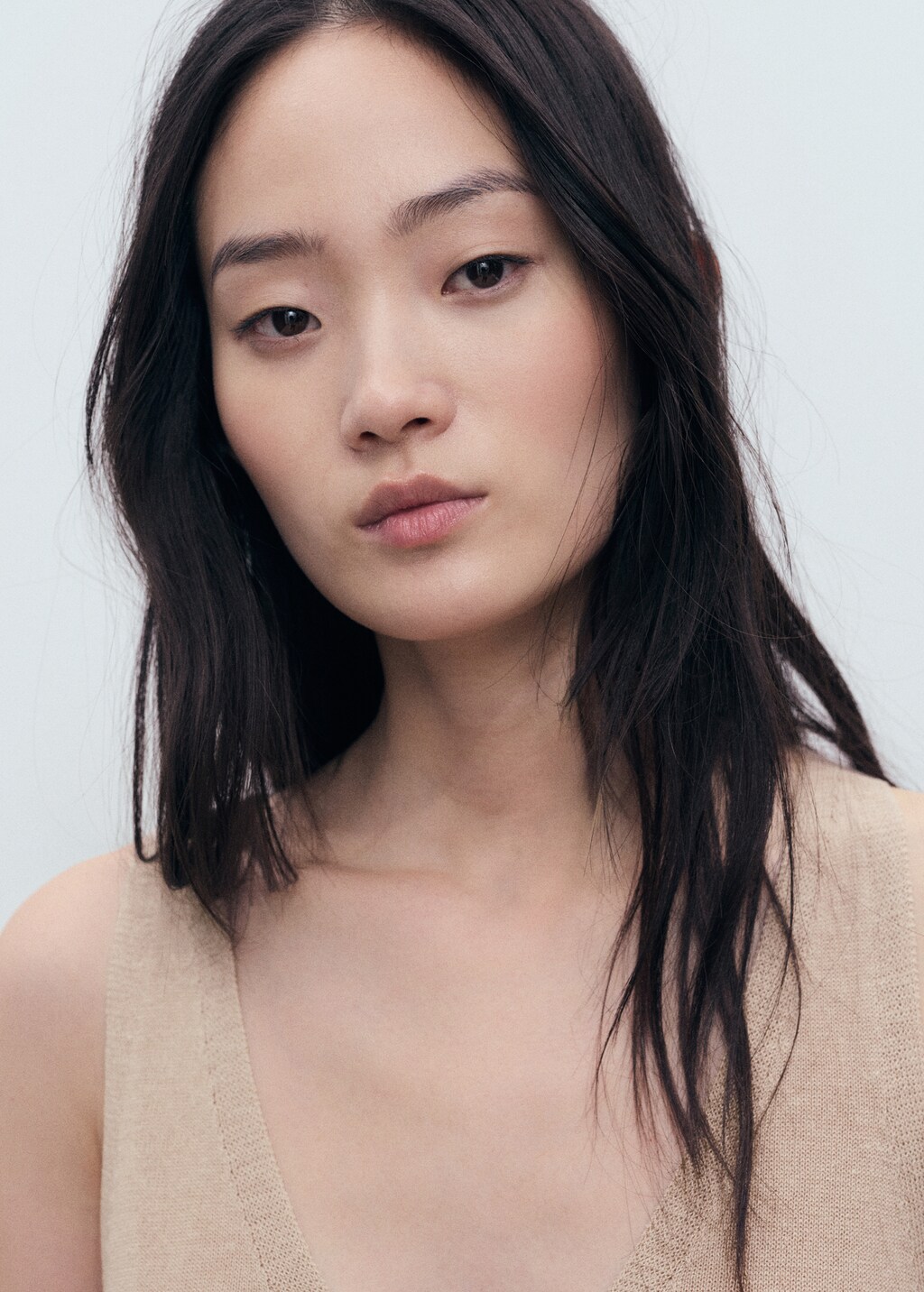 V-neck knit top - image 4