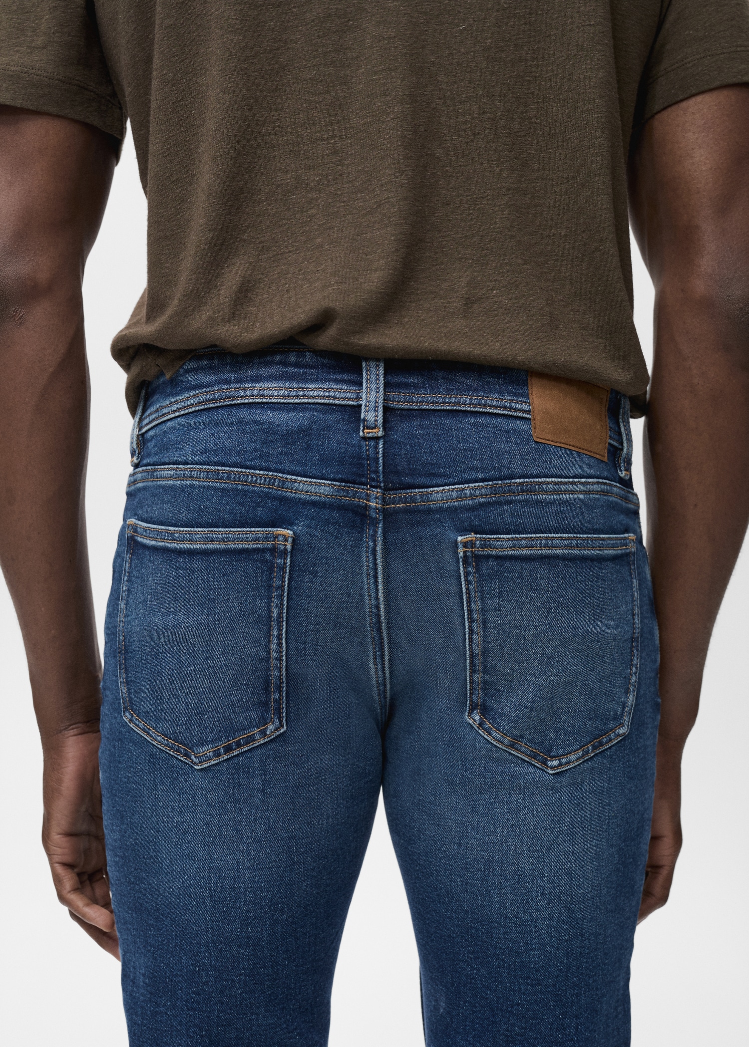 Slim Fit-Jeans Jan im Used-Look mit dunkler Waschung - Detail des Artikels 6