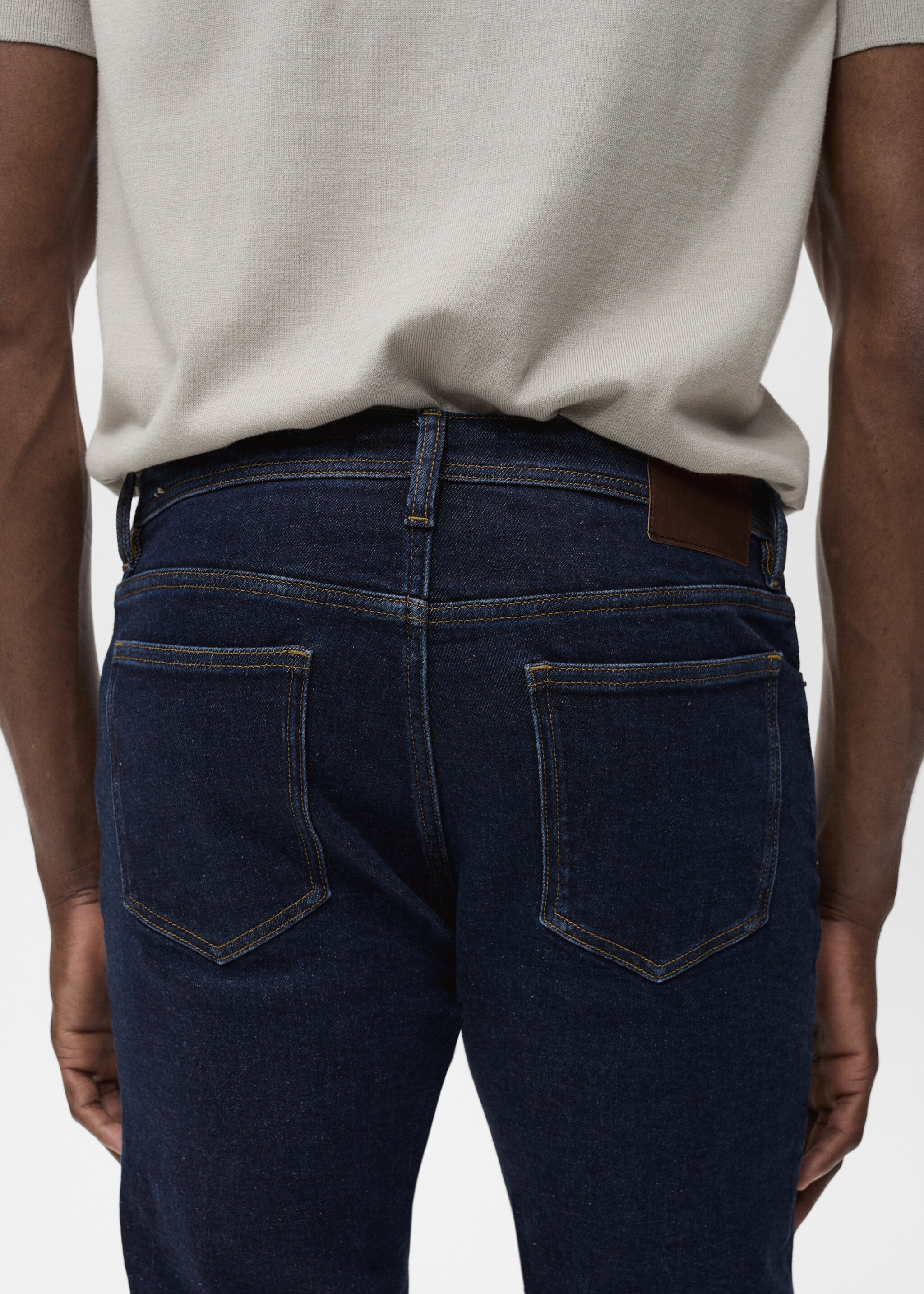 Jan slim-fit dark-wash jeans - Details of the article 6