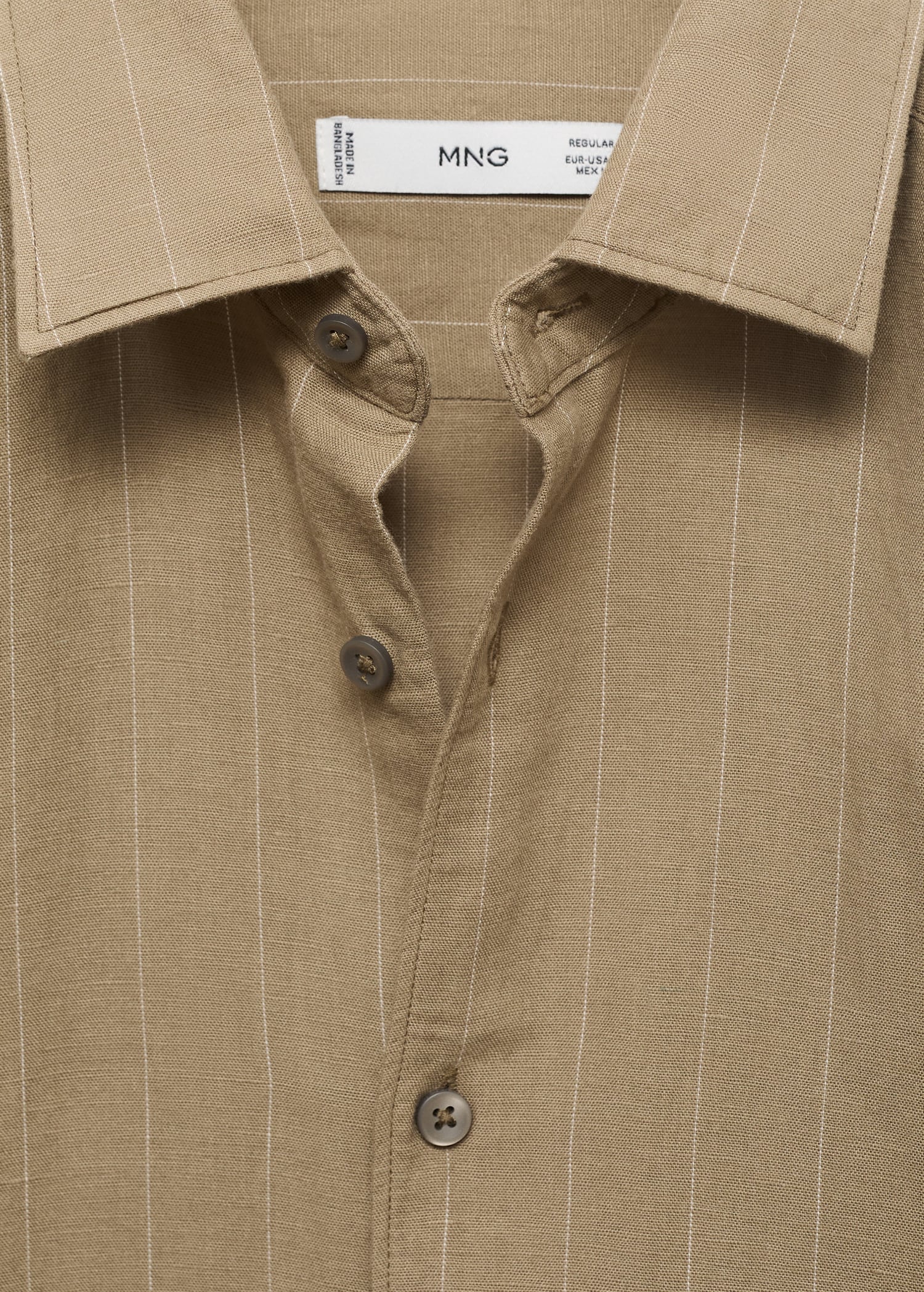 Linen pinstripe shirt - Details of the article 8