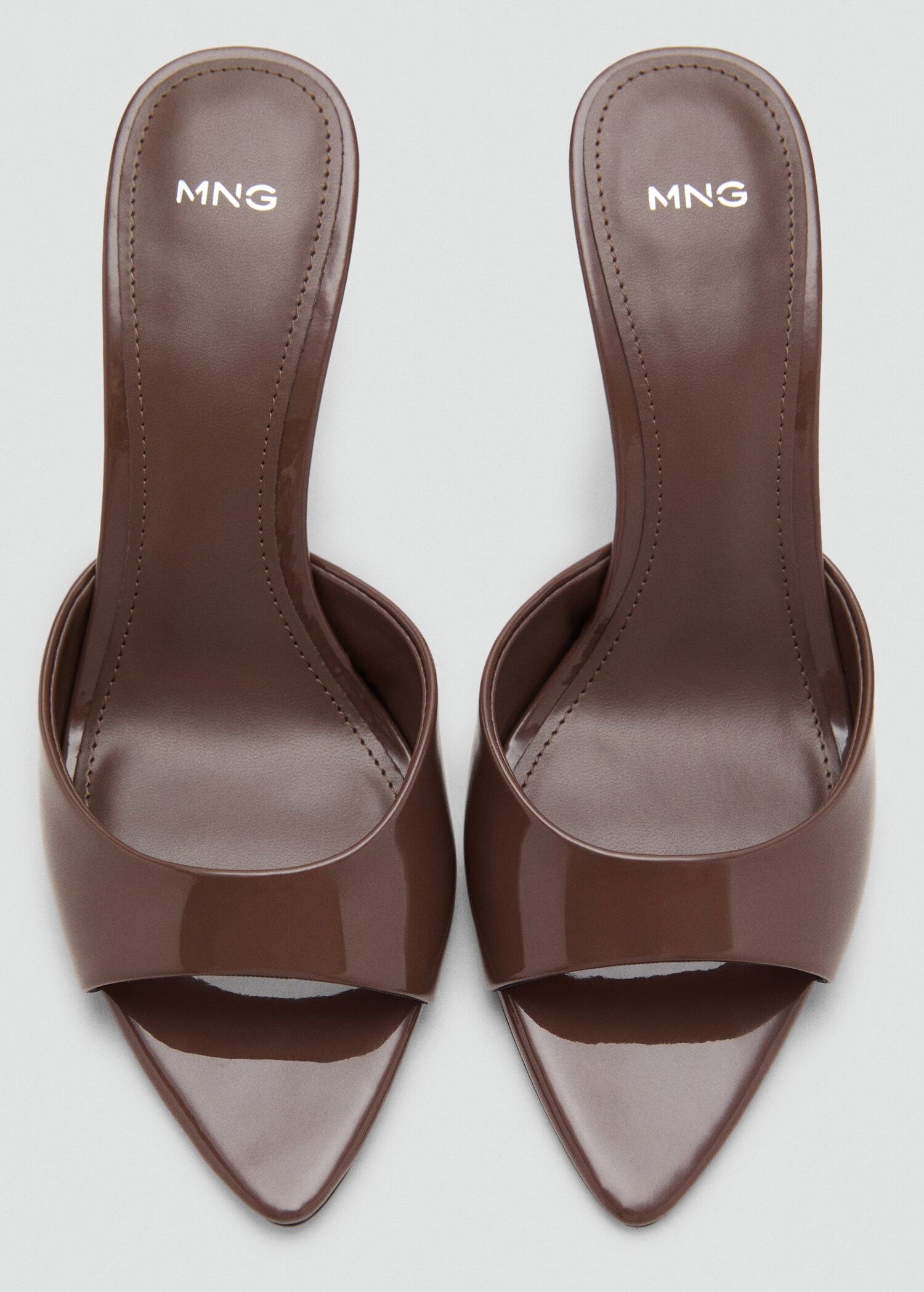 Patent leather effect heeled sandal - Details of the article 2