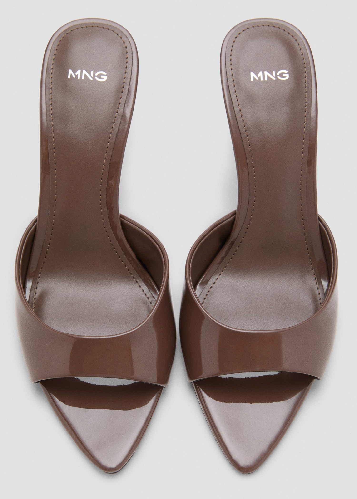 Pointed heel sandals1