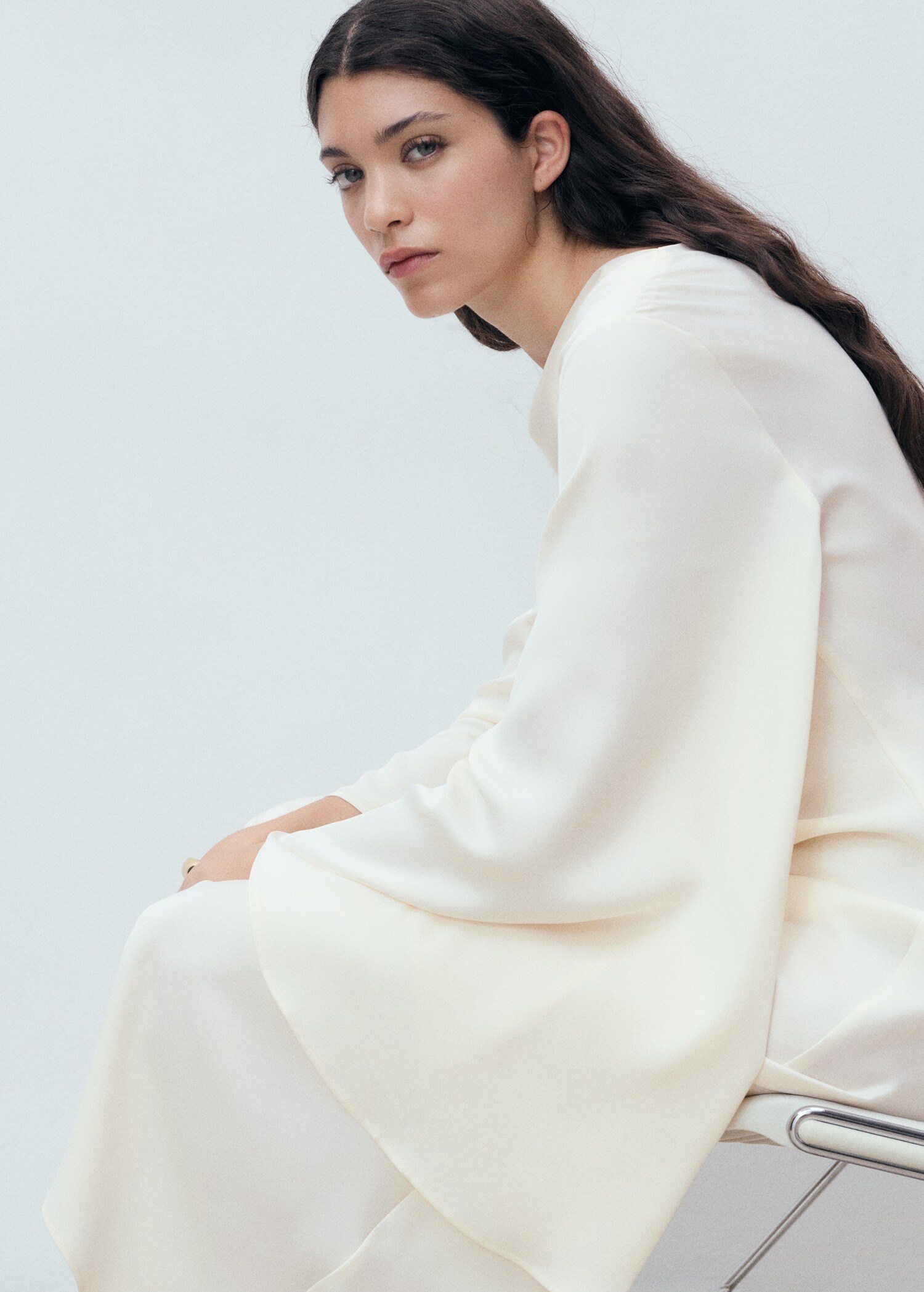 Bruiloft Gast Satijnen Jurk Lang Flared-sleeve Satin Dress Women MANGO Moldova Bruiloft Gast Satijnen Jurk Lang Flared-sleeve Satin Dress Women MANGO Moldova