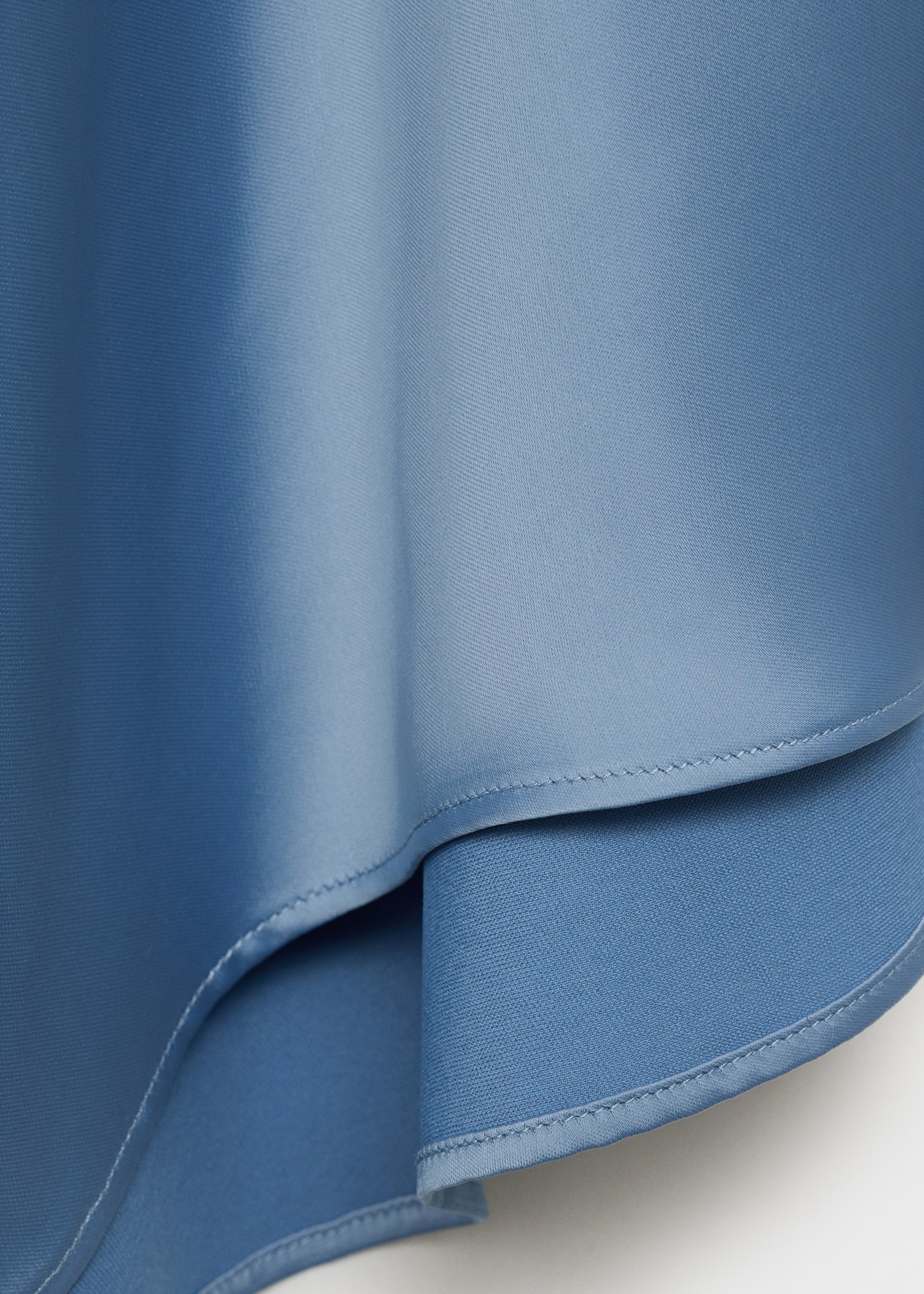 Long satin dress - Details of the article 0