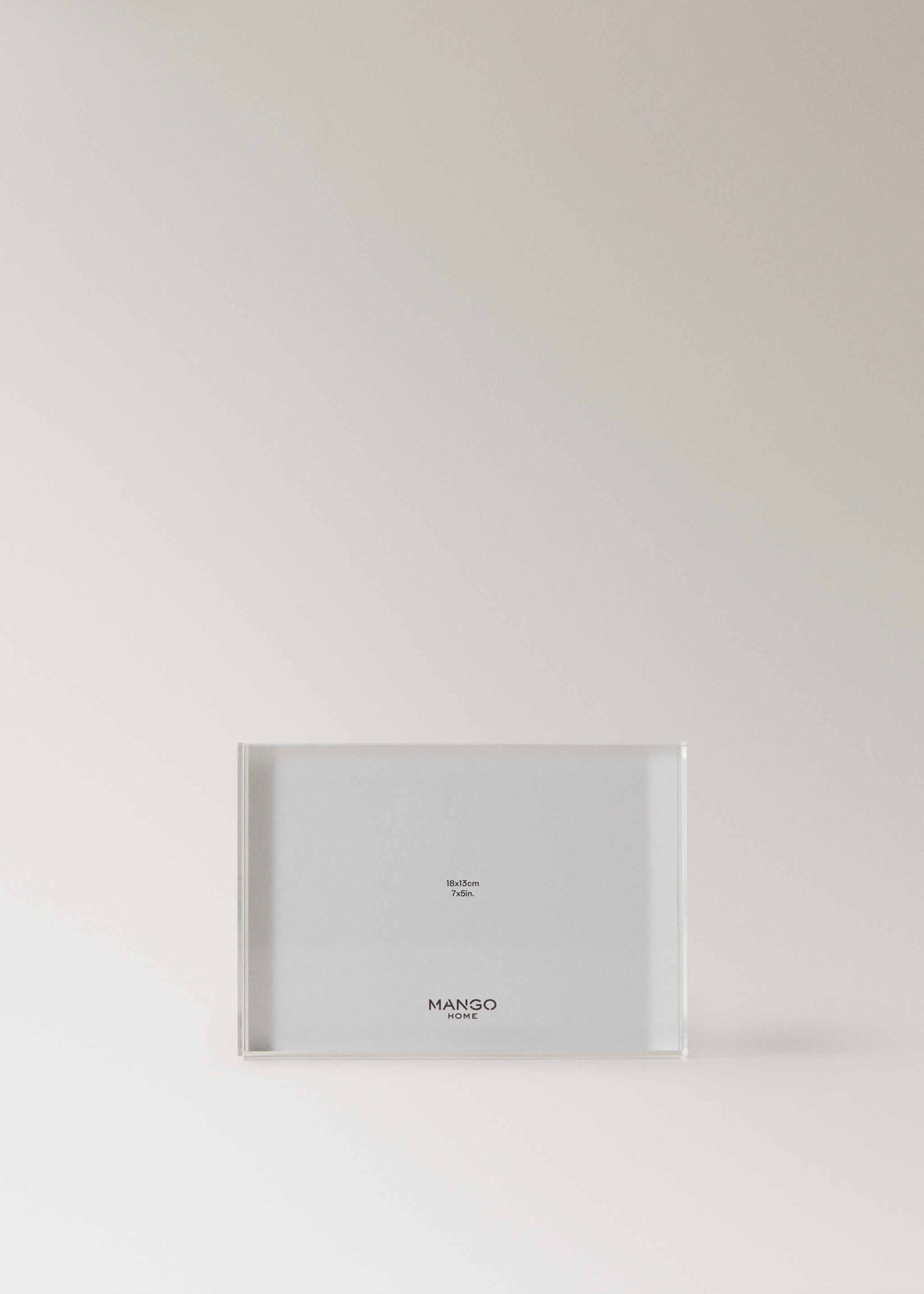 Marco acrílico mediano - Artículo sin modelo, Negro. Ref: 17011529-00.