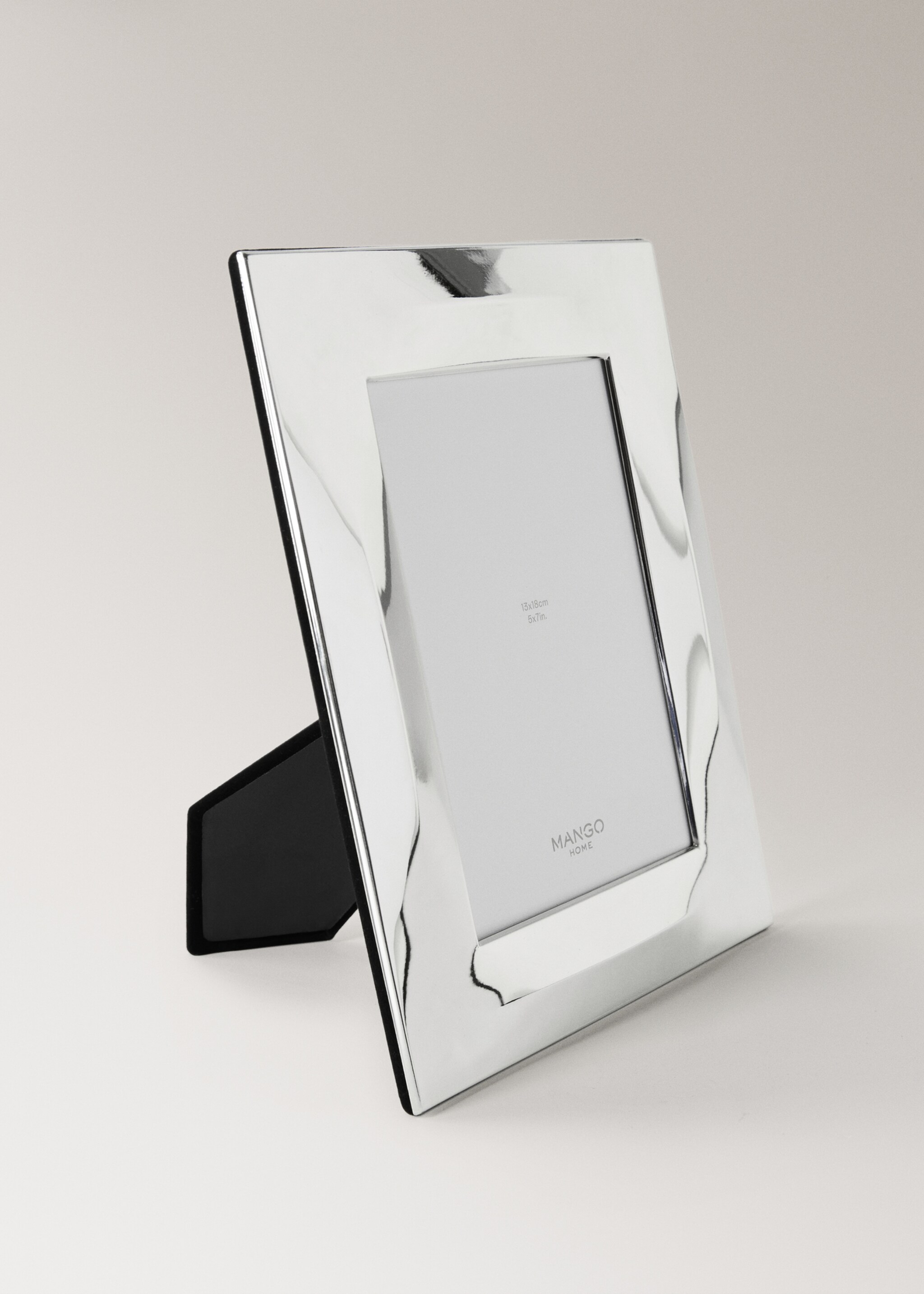 Metal frame with waves - Details of the article 1, Silver. Ref: 17011530-00.