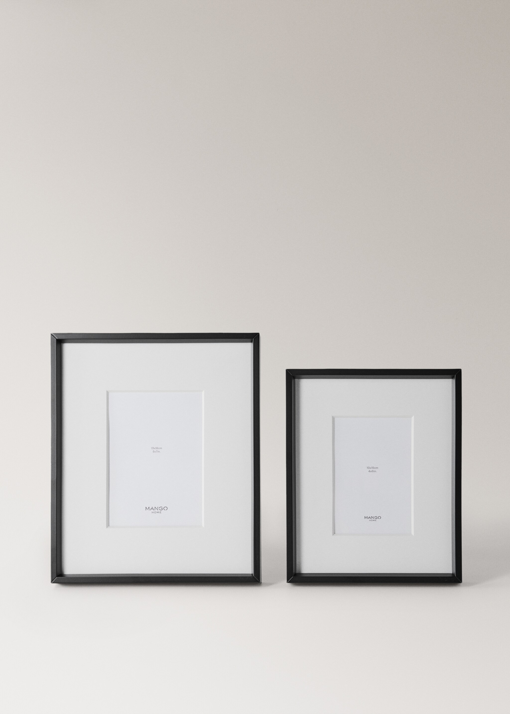 Large passe-partout frame - Details of the article 4, Black. Ref: 17011531-00.