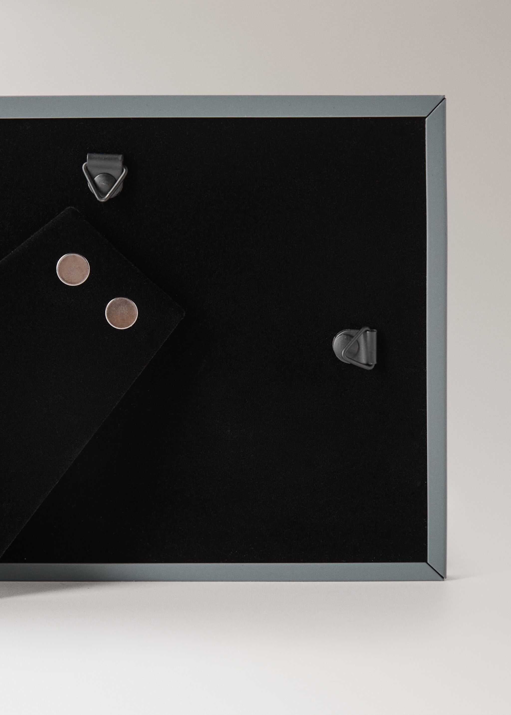 Cadre en bois rectangulaire - Détail de l'article 4, Bleu encre. Ref: 17011536-00.