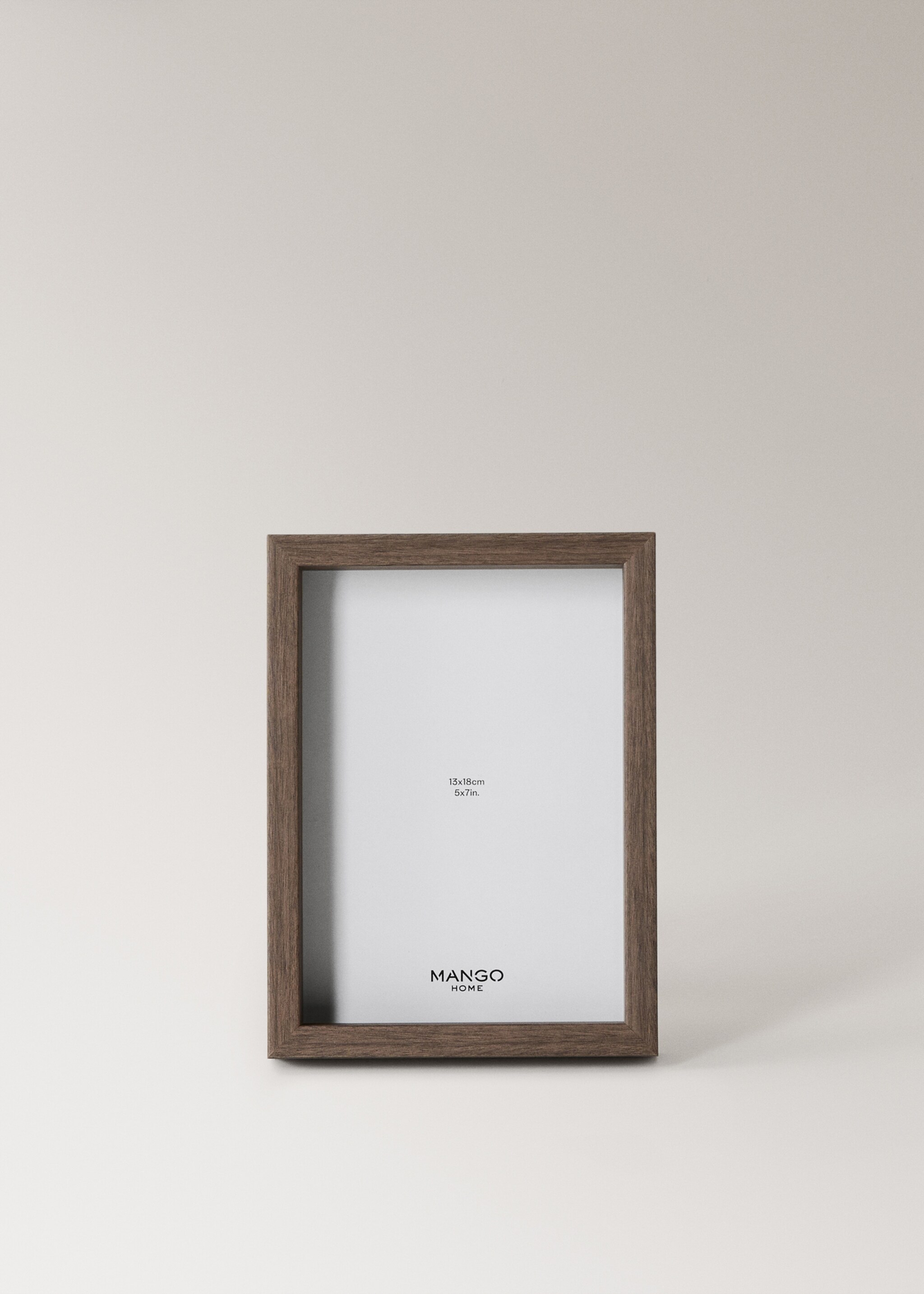 Recycled material photo frame - Article without model