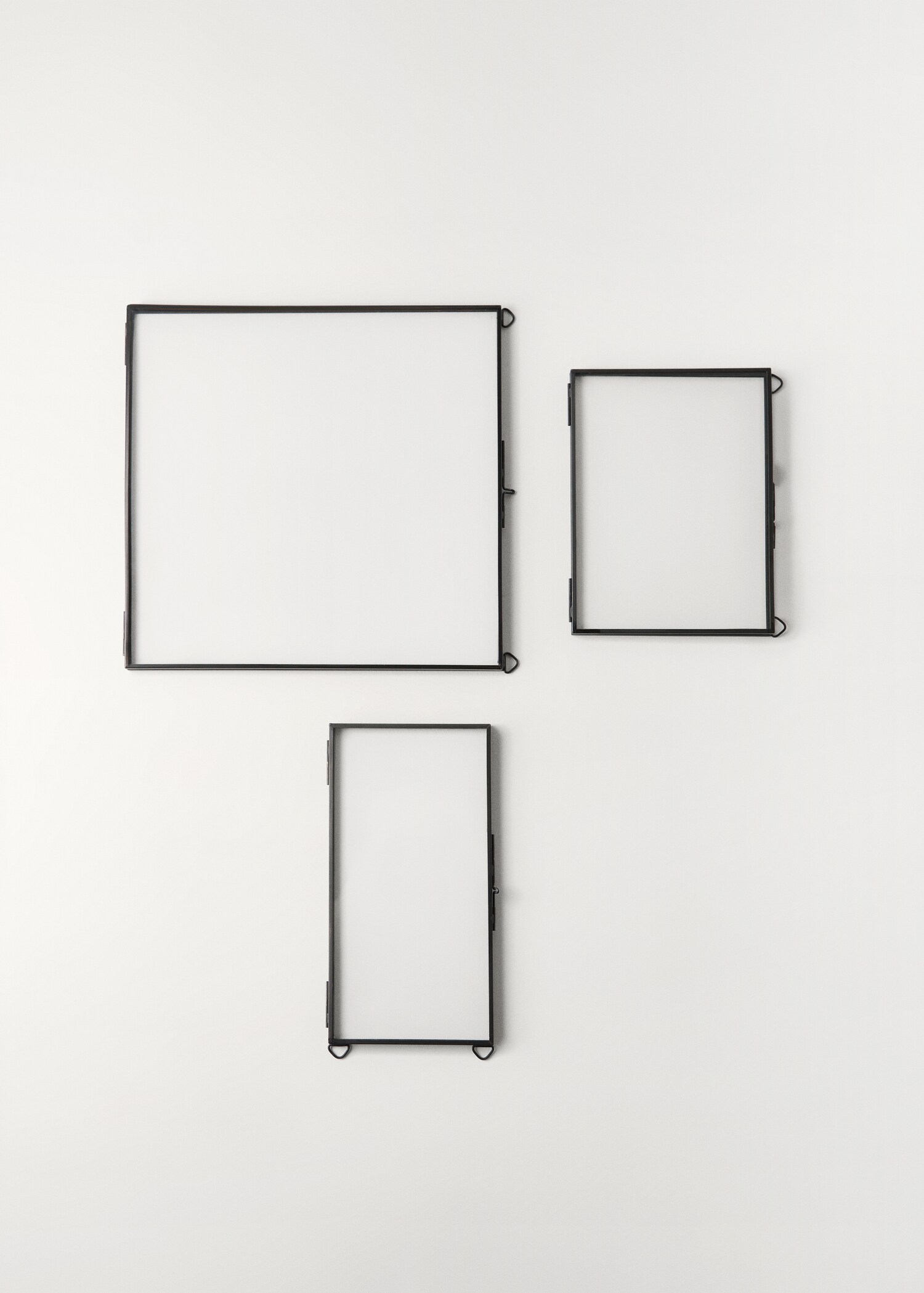Rectangular frame with metal edge - Details of the article 3