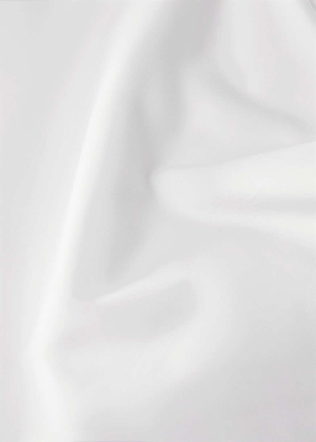 500-thread count cotton percale top sheet with rounded piping detail for 150/160cm bed