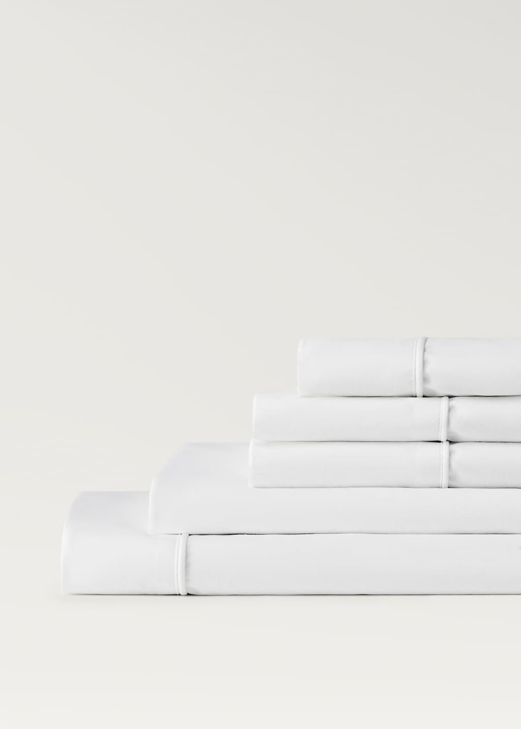 500-thread count cotton percale top sheet with rounded piping detail for 90cm bed
