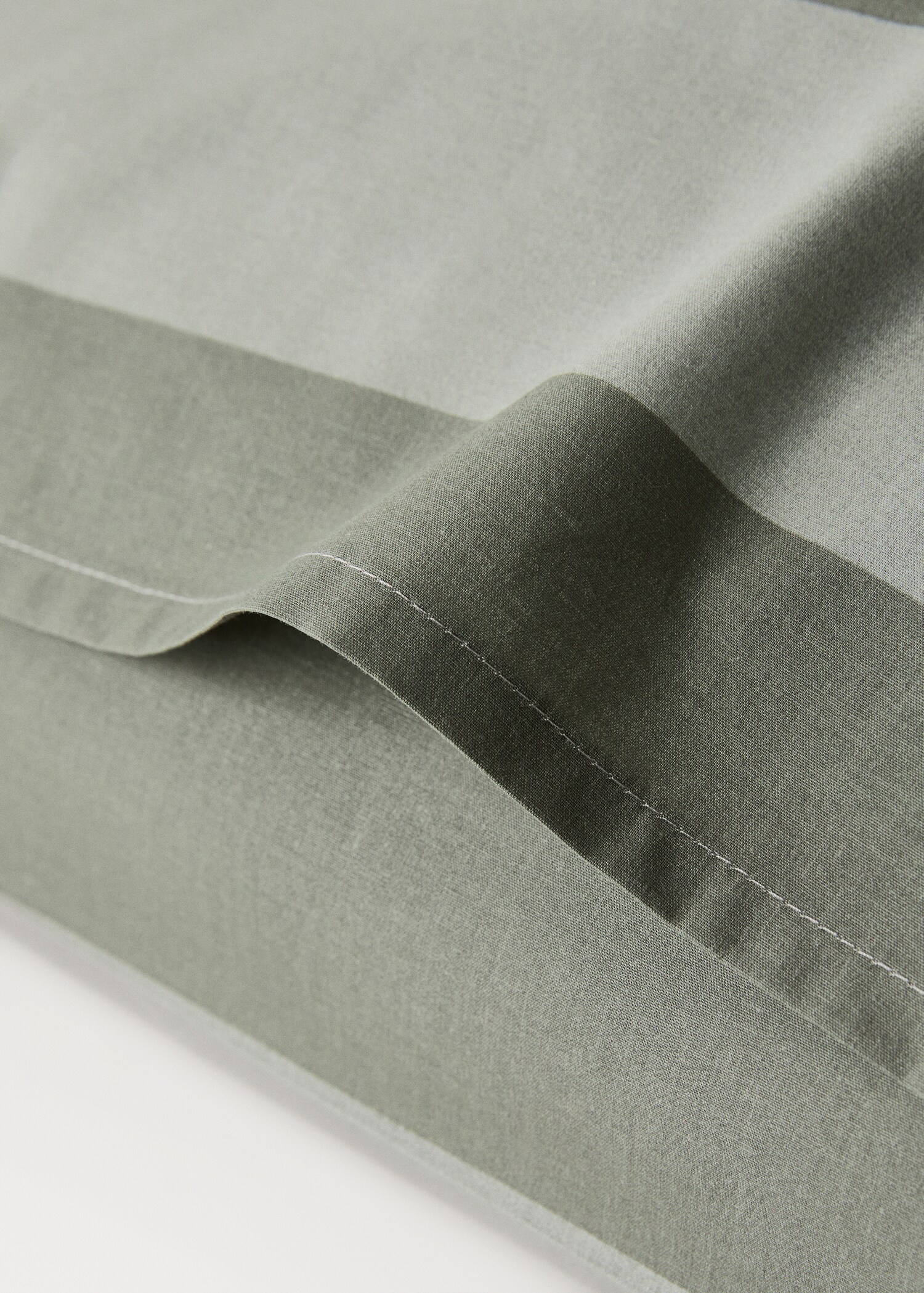 Two cotton percale striped pillowcases 50x75 cm - Details of the article 3