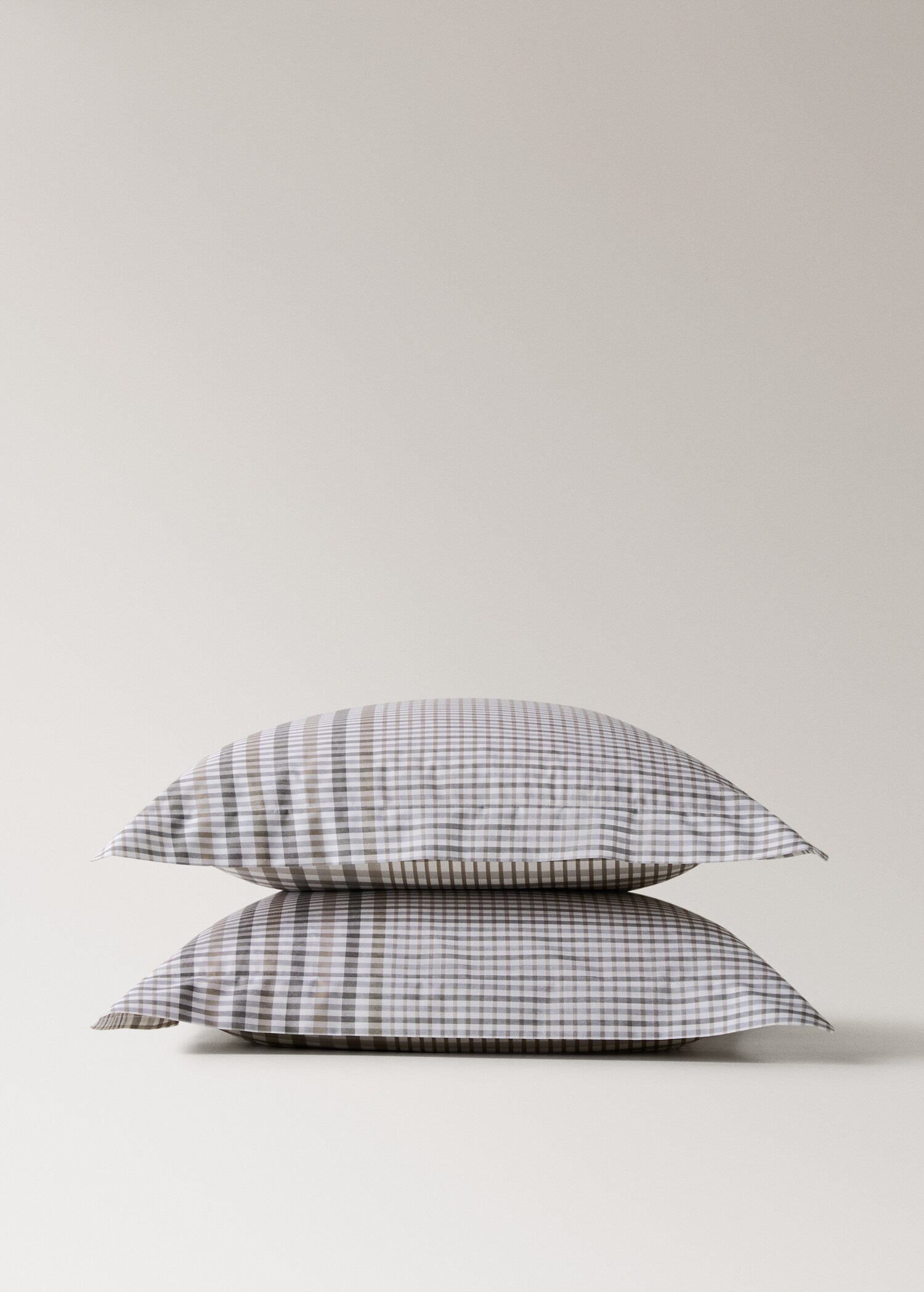 200 thread count cotton percale pillowcase, checkered pattern, 60x60 cm - Детальніше про товар 1