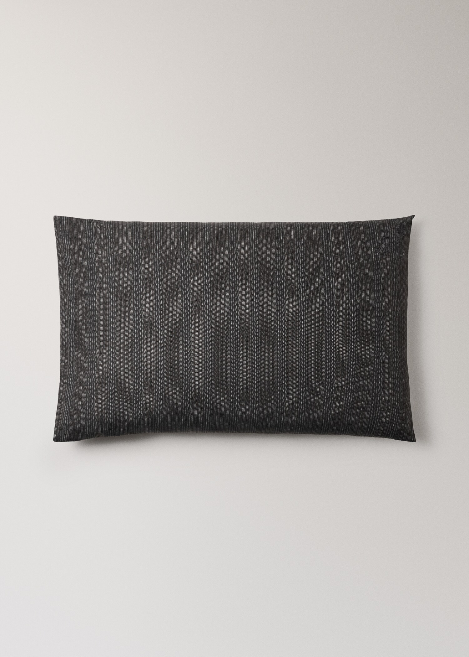 Two percale cotton tailored-print pillowcases 50x75cm - Article without model