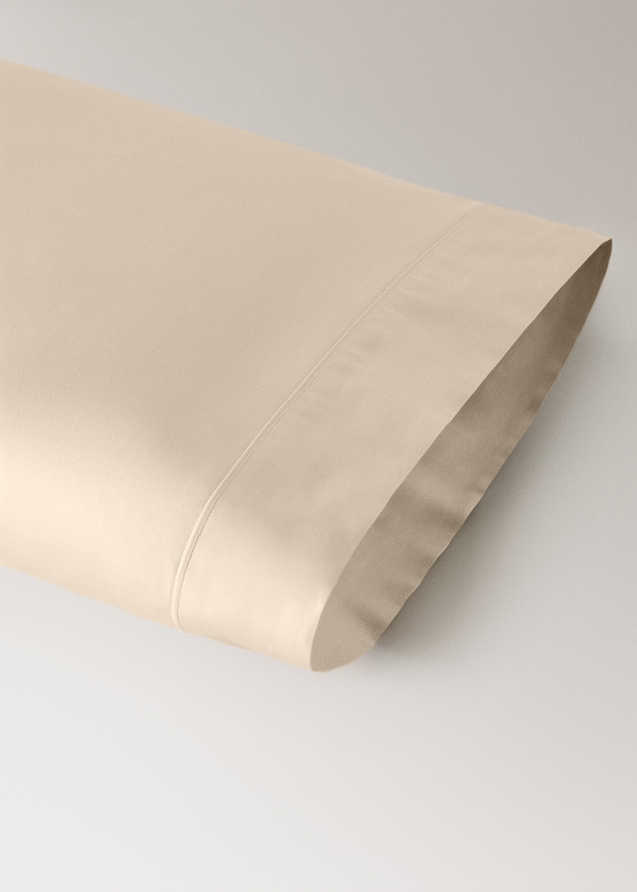 600-thread count satin cotton pillowcase 45x110 cm - Details of the article 2, Beige. Ref: 17011582-00.