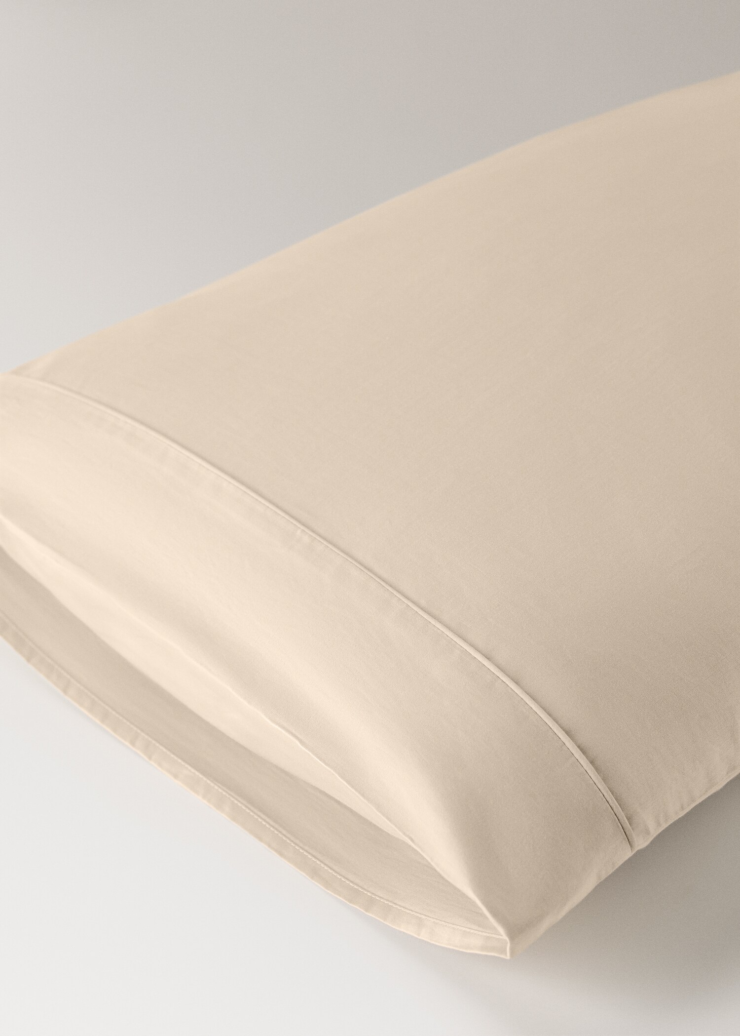 Two 600-thread cotton satin pillowcases 50x75 cm - Details of the article 3
