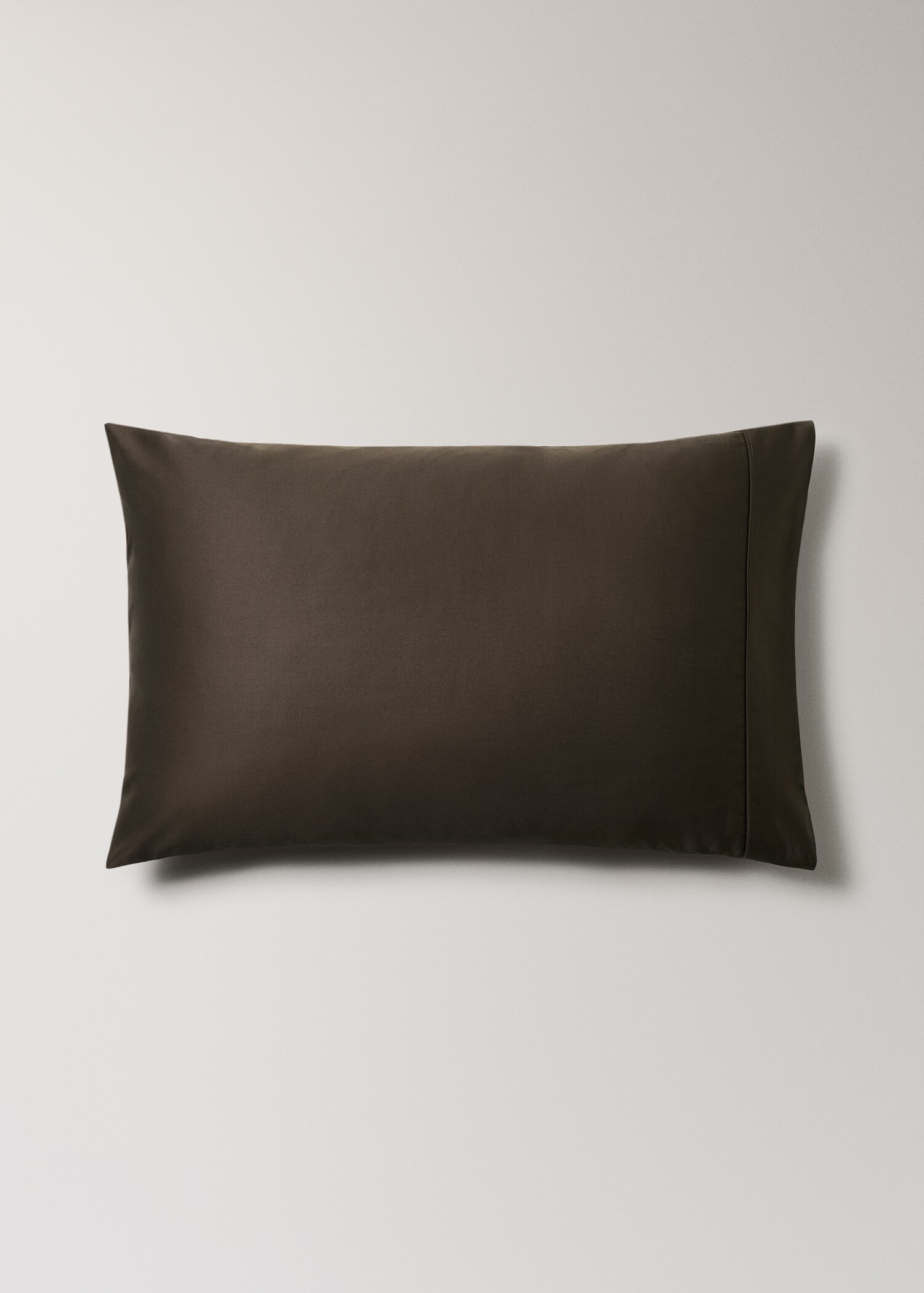 Two 600-thread cotton satin pillowcases 50x75 cm - Article without model
