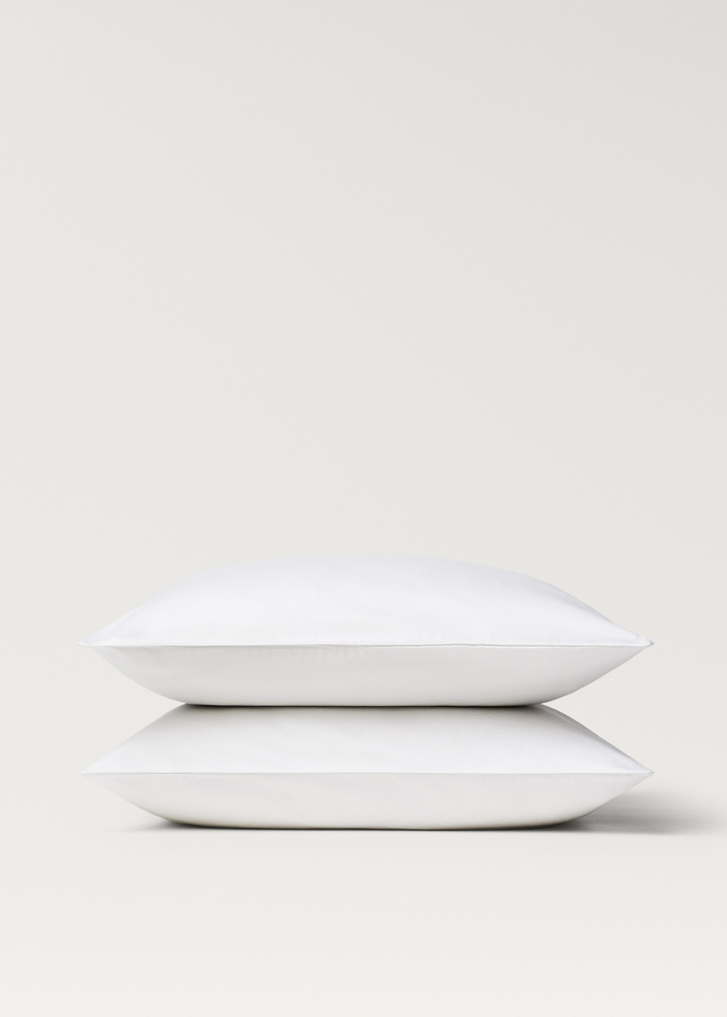 Two 600-thread count cotton satin pillowcases 60x60 cm - Details of the article 1