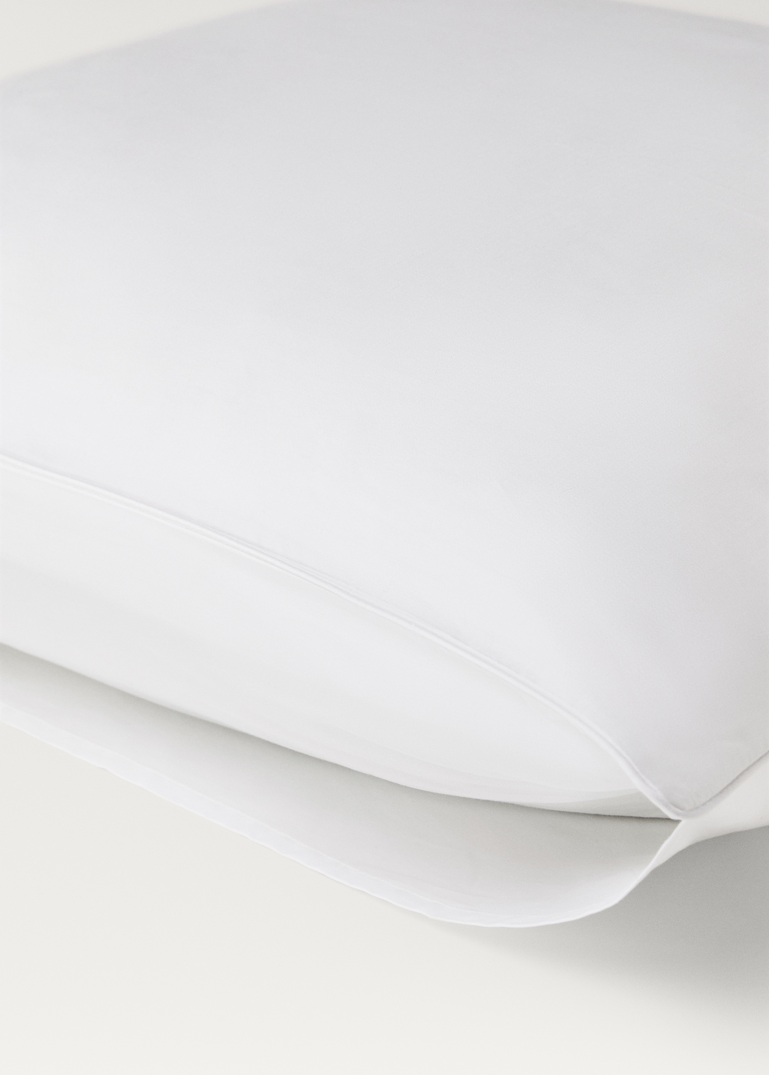 Two 600-thread count cotton satin pillowcases 60x60 cm - Details of the article 3