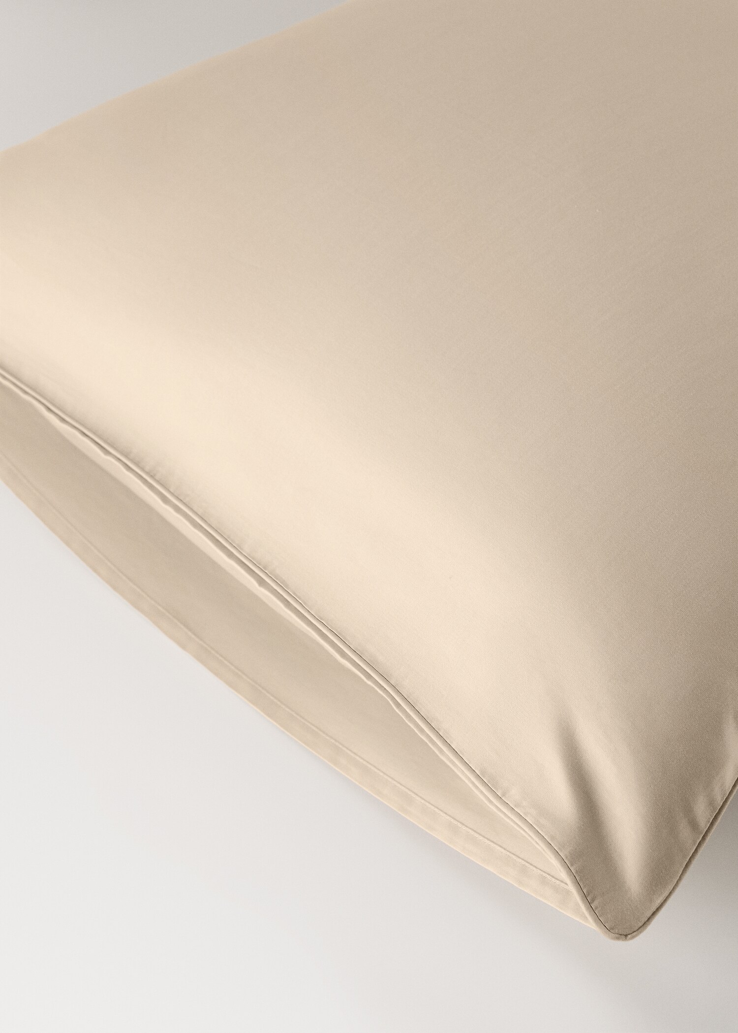 Two 600-thread count cotton satin pillowcases 60x60 cm - Details of the article 3