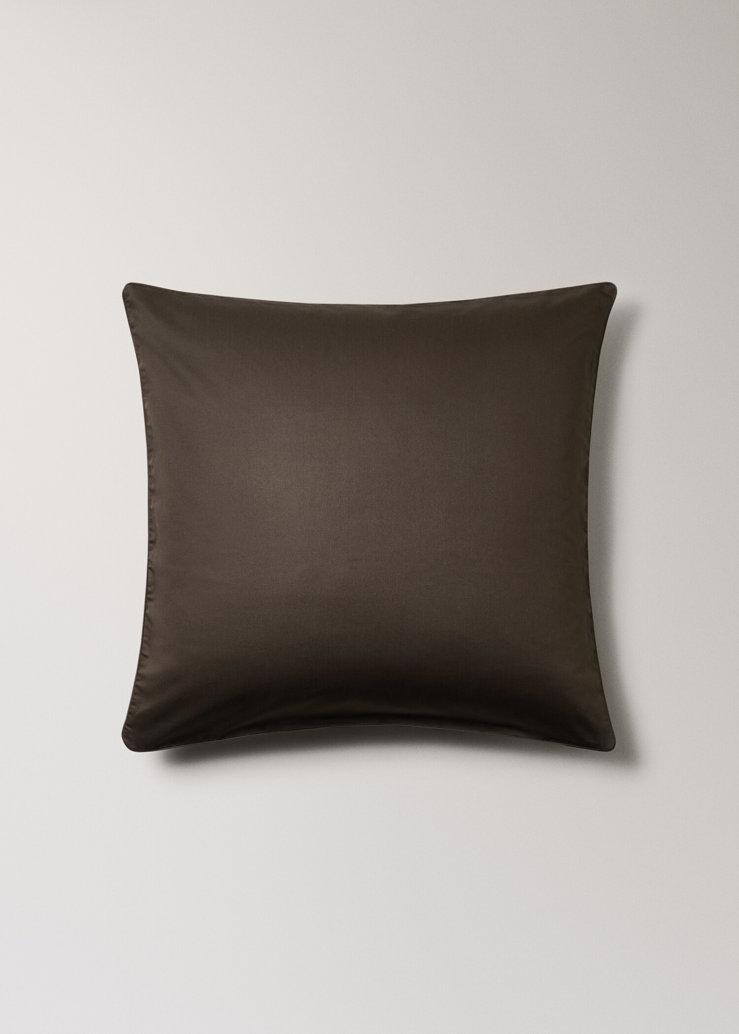 Two 600-thread count cotton satin pillowcases 60x60 cm - Article without model