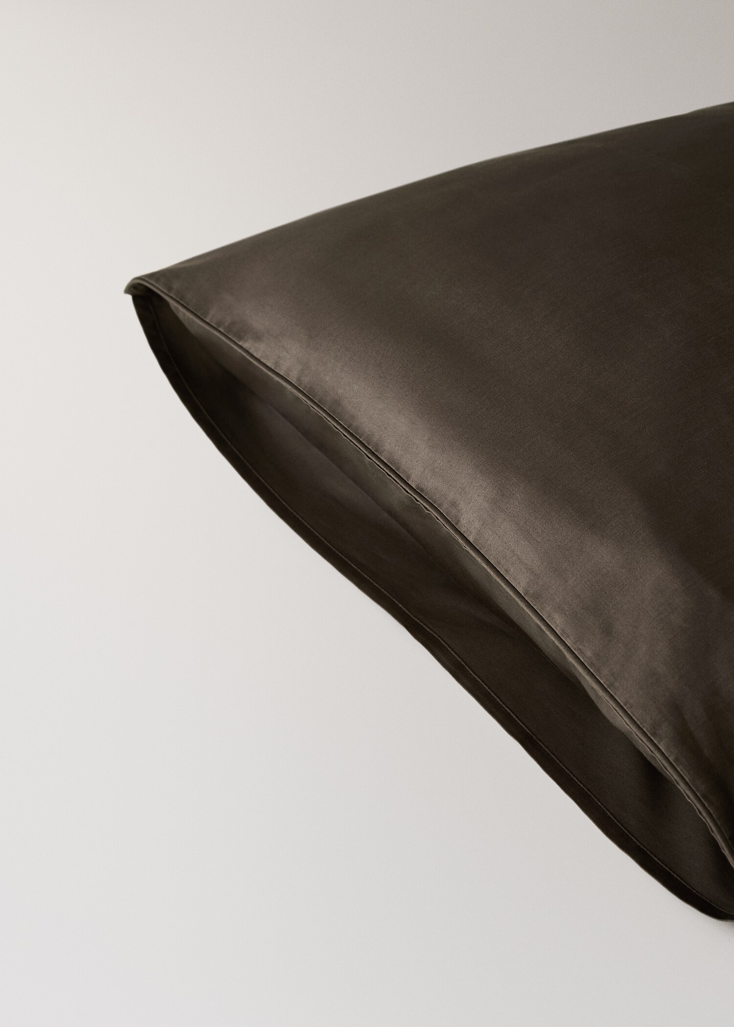 Two 600-thread count cotton satin pillowcases 60x60 cm - Details of the article 1