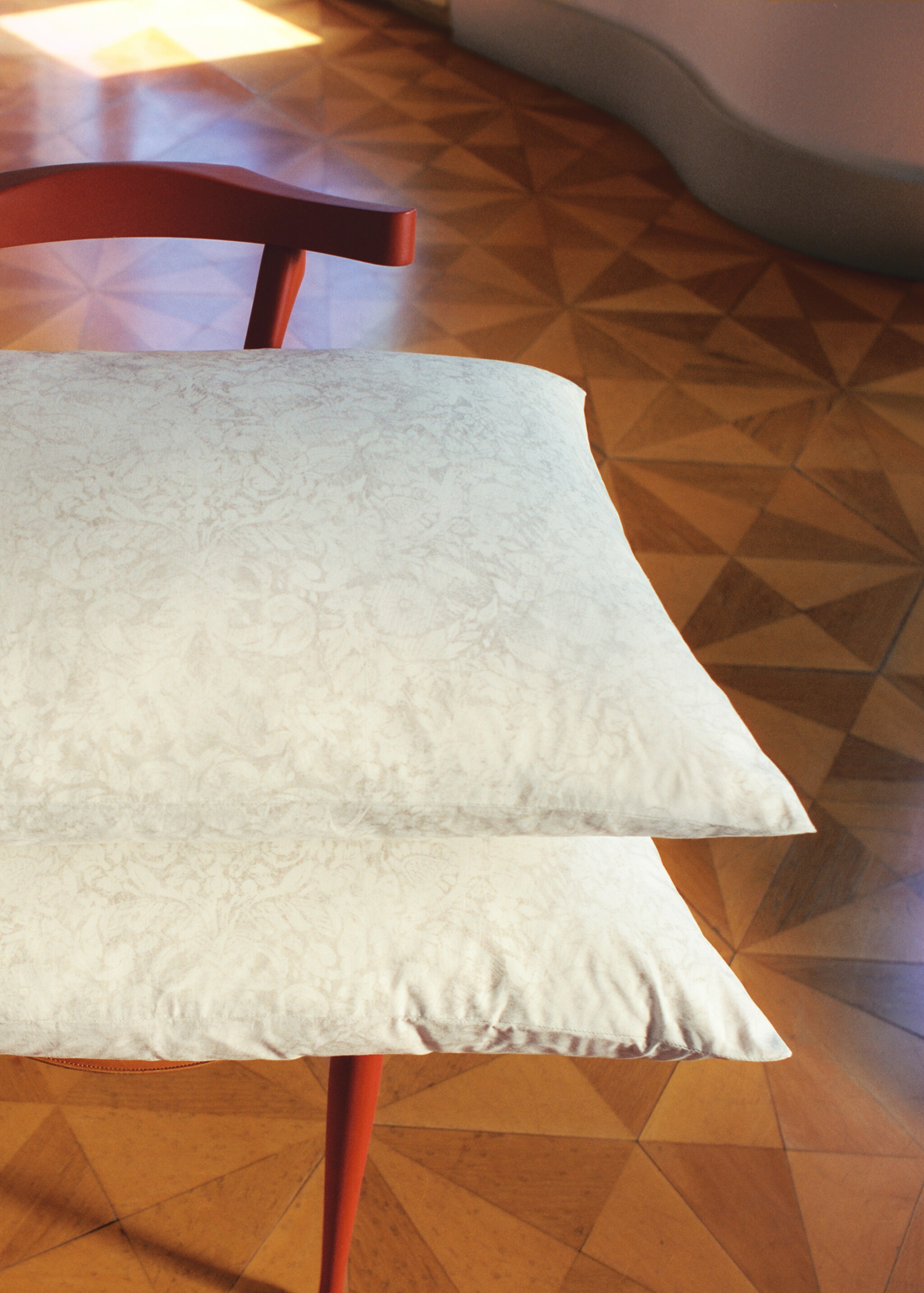 Deux taies d’oreiller percale de coton imprimé floral estompé 50x75 cm - Détail de l'article 6, Beige. Ref: 17011586-00.