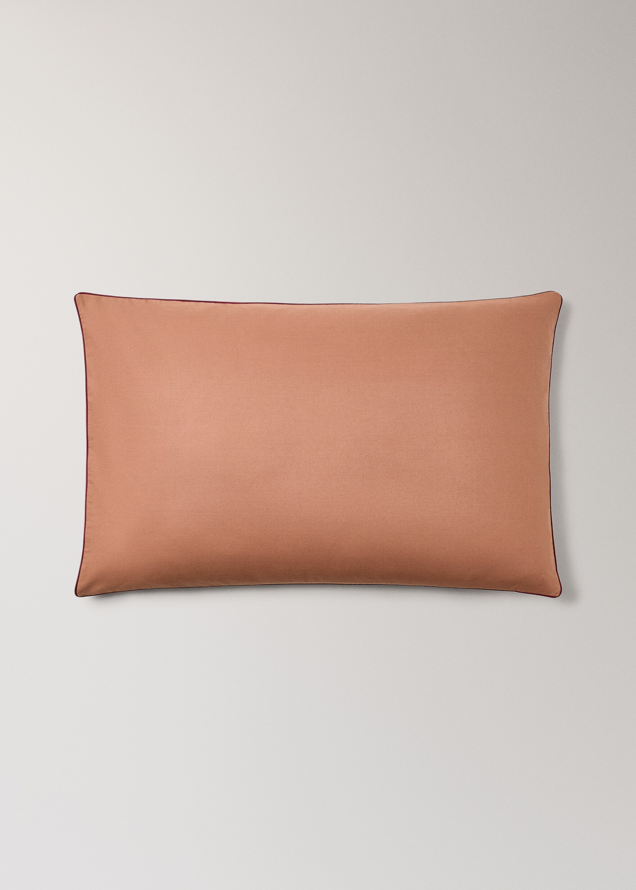 Reversible percale cotton pillowcase with contrasting piping 50x75 cm - Article without model, Pink. Ref: 17011592-00.
