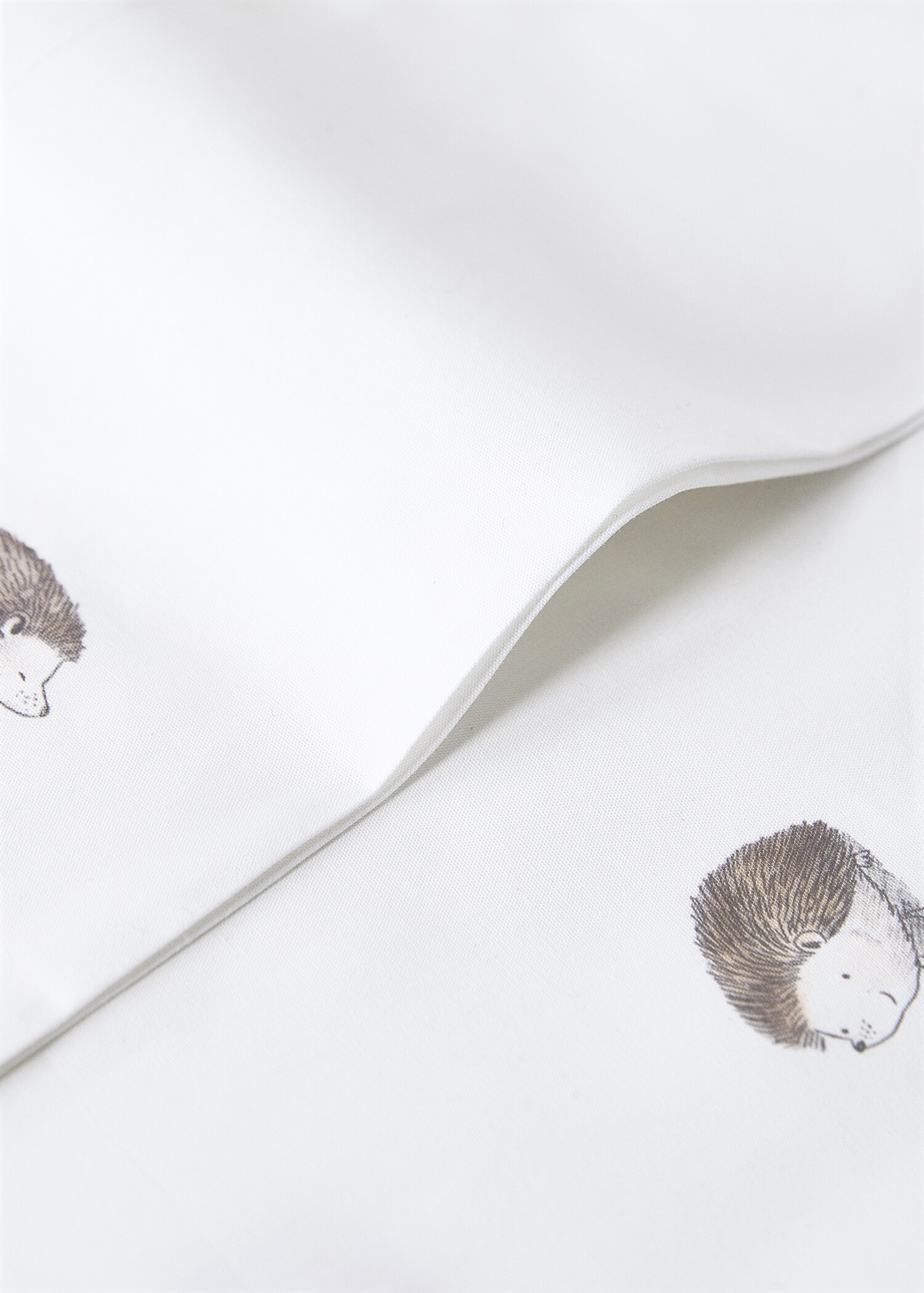 Pillow case eri - Details of the article 2