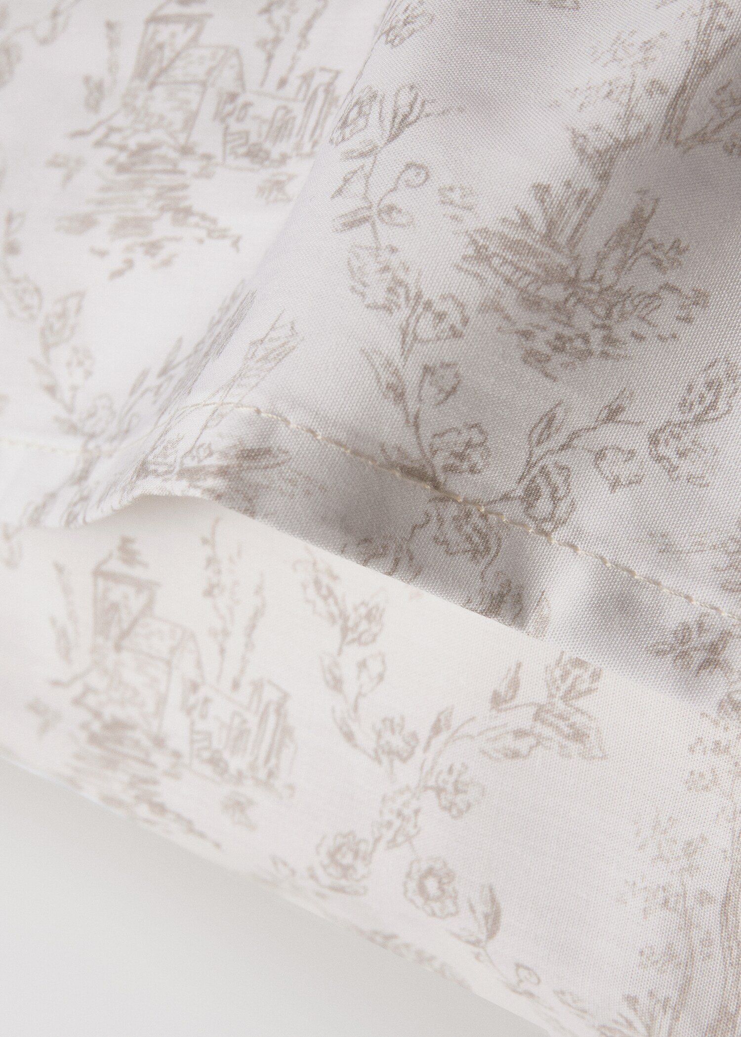 Toile de Jouy percale cotton pillow cover 60x60 cm - Details of the article 2
